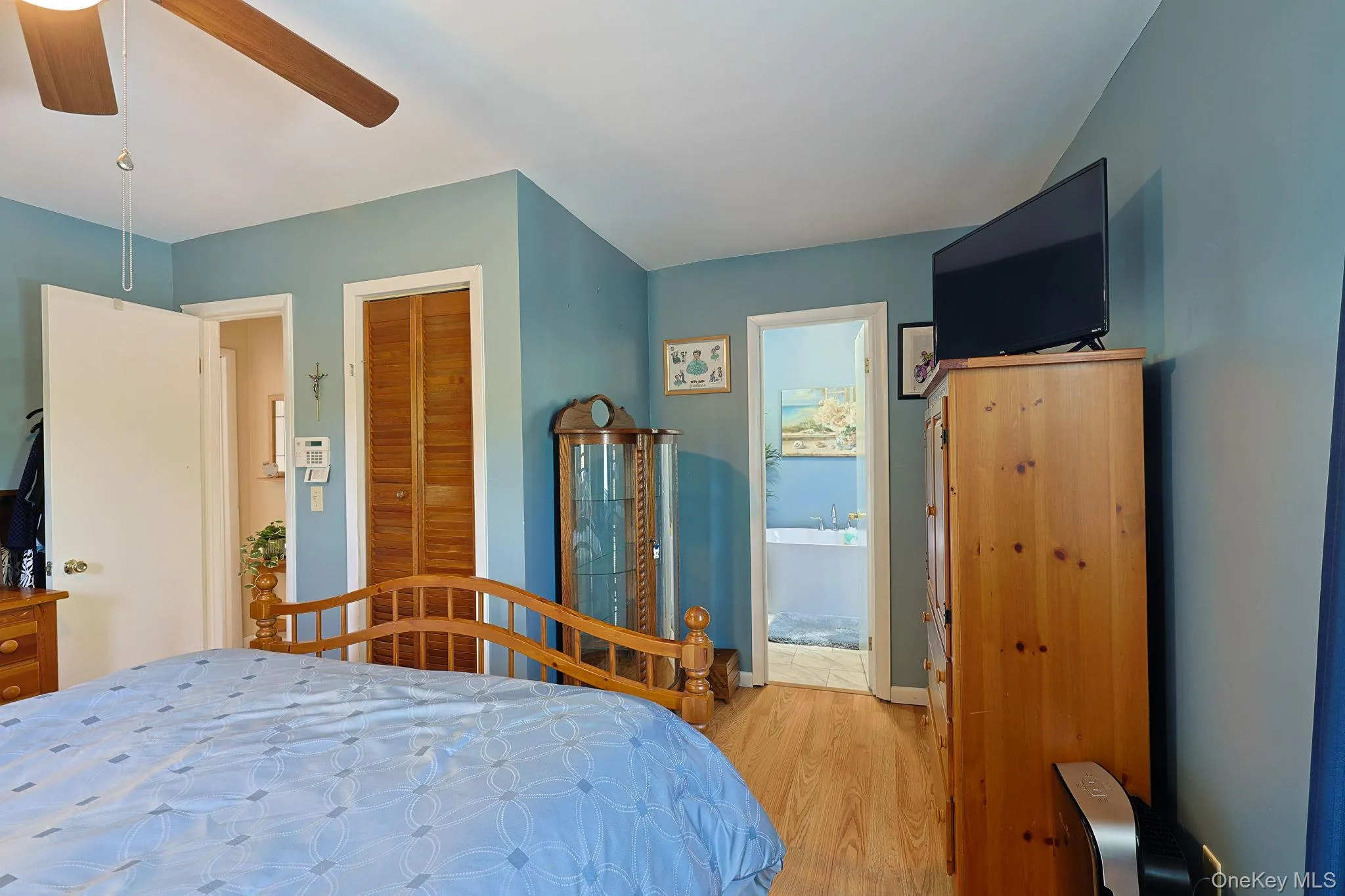 18 Sunset Trail, Shawangunk, NY, 3 Bedrooms Bedrooms, 9 Rooms Rooms,2 BathroomsBathrooms,Residential,For Rent,Sunset,0,1002072 18 Sunset Trail, Shawangunk, NY, 3 Bedrooms Bedrooms, 9 Rooms Rooms,2 BathroomsBathrooms,Residential,For Rent,Sunset,0,1002072