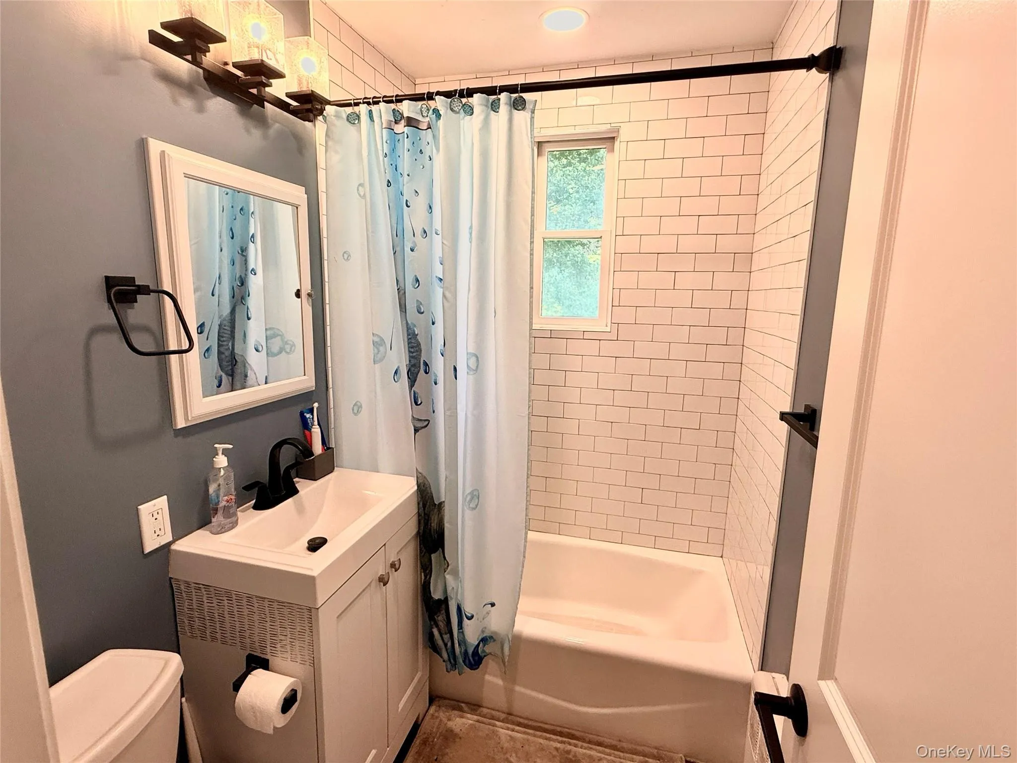 54 Glen Keith Road, Oyster Bay, NY, 2 Bedrooms Bedrooms, 5 Rooms Rooms,1 BathroomBathrooms,Residential Sale,For Rent,Glen Keith,0,1002074 54 Glen Keith Road, Oyster Bay, NY, 2 Bedrooms Bedrooms, 5 Rooms Rooms,1 BathroomBathrooms,Residential Sale,For Rent,Glen Keith,0,1002074