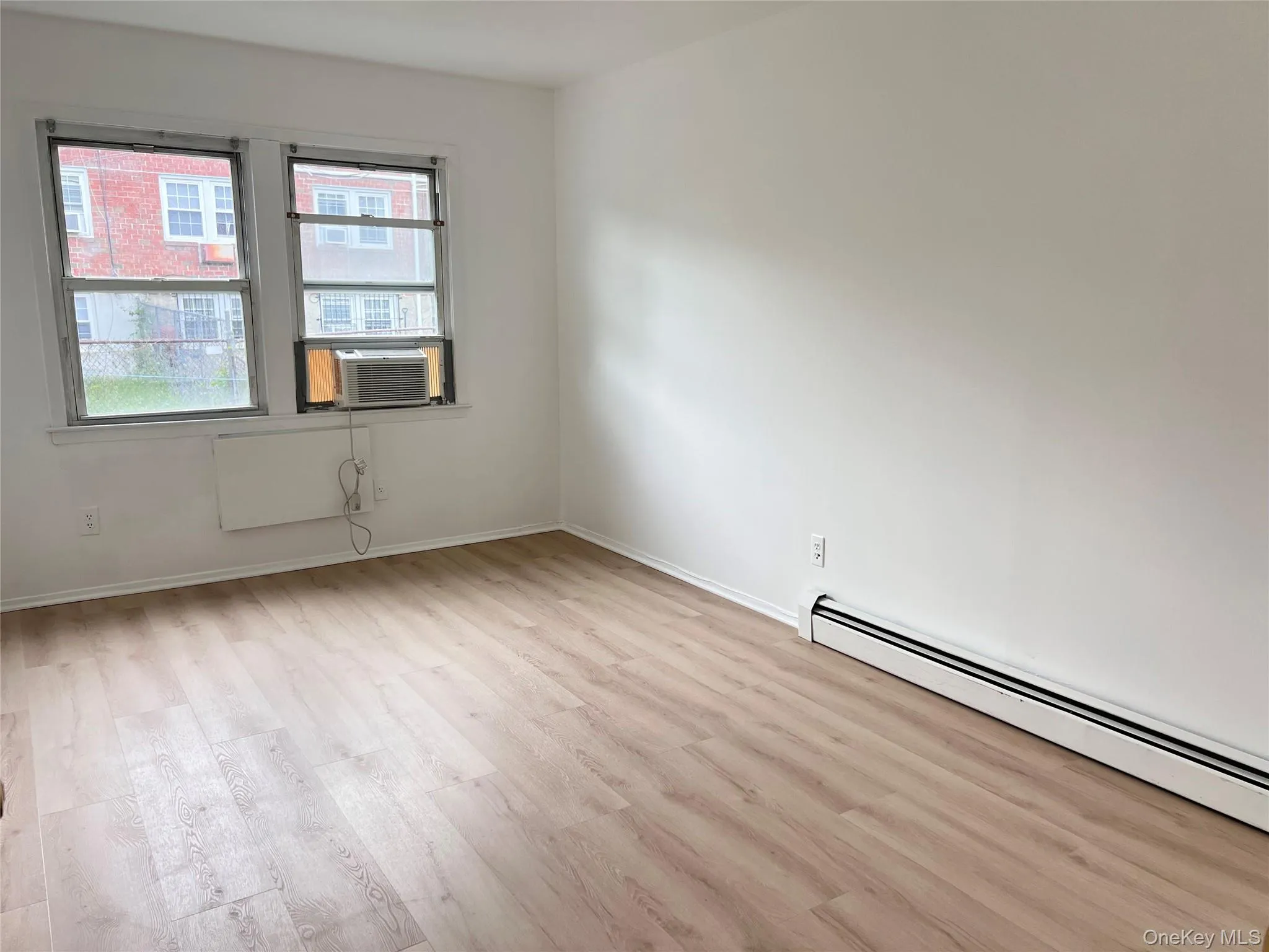 29-04 204th Street, New York, NY, 1 Bedroom Bedrooms, 4 Rooms Rooms,1 BathroomBathrooms,Residential Lease,For Rent,204th,0,1002080 29-04 204th Street, New York, NY, 1 Bedroom Bedrooms, 4 Rooms Rooms,1 BathroomBathrooms,Residential Lease,For Rent,204th,0,1002080