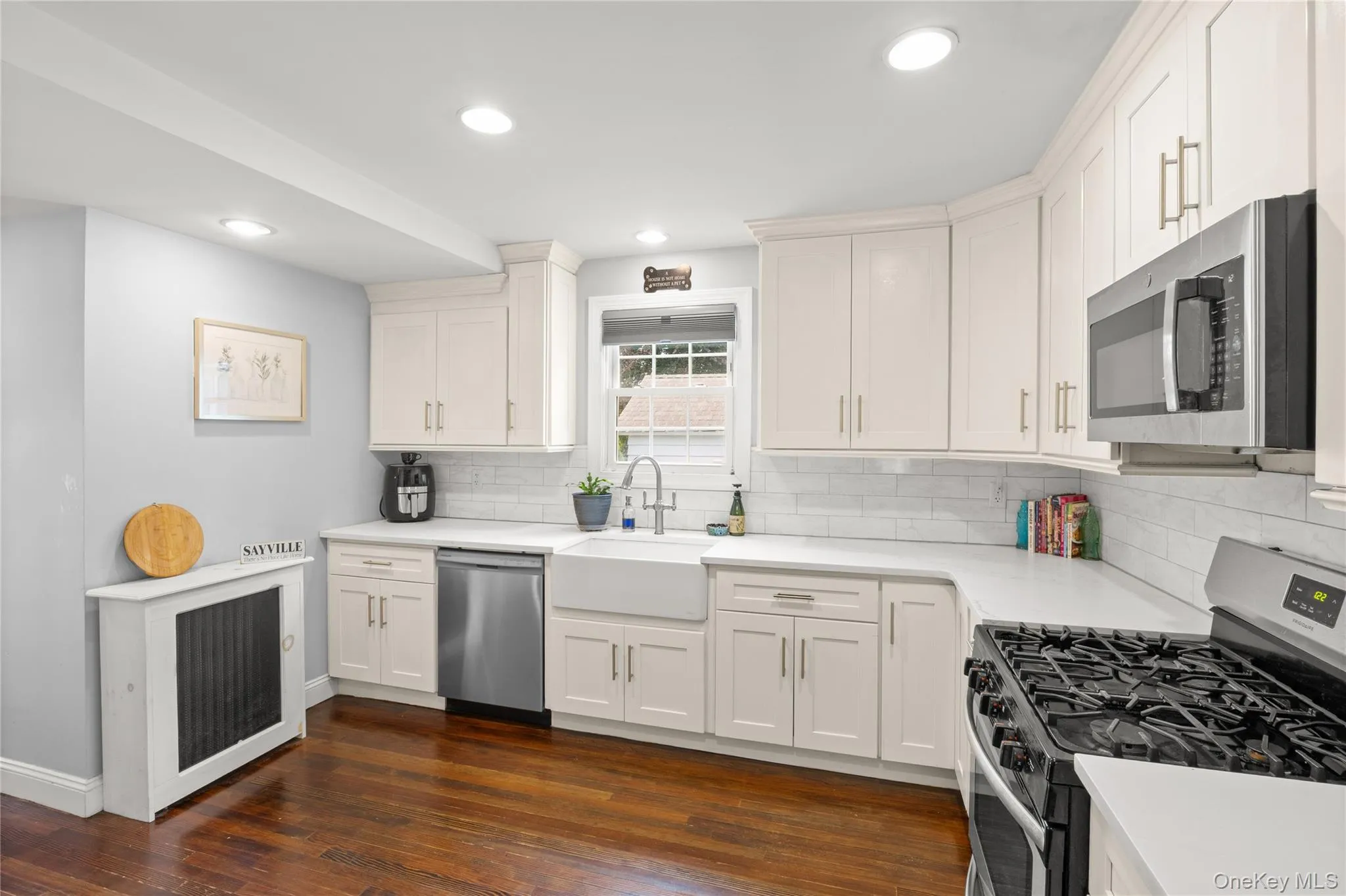 Sayville Bean is less than a mile away. Grab your latte, walk back, and eat breakfast in a dining room that actually deserves it. Sayville Bean is less than a mile away. Grab your latte, walk back, and eat breakfast in a dining room that actually deserves it.