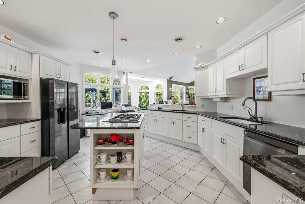 16 Katavolos Drive, Stony Point, NY, 3 Bedrooms Bedrooms, 8 Rooms Rooms,2 BathroomsBathrooms,Residential,For Rent,Katavolos,0,1002083 16 Katavolos Drive, Stony Point, NY, 3 Bedrooms Bedrooms, 8 Rooms Rooms,2 BathroomsBathrooms,Residential,For Rent,Katavolos,0,1002083