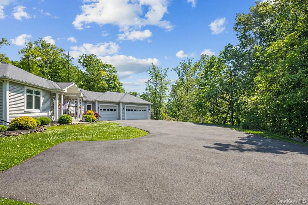 16 Katavolos Drive, Stony Point, NY, 3 Bedrooms Bedrooms, 8 Rooms Rooms,2 BathroomsBathrooms,Residential,For Rent,Katavolos,0,1002083 16 Katavolos Drive, Stony Point, NY, 3 Bedrooms Bedrooms, 8 Rooms Rooms,2 BathroomsBathrooms,Residential,For Rent,Katavolos,0,1002083