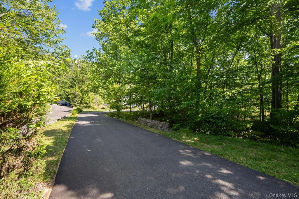 16 Katavolos Drive, Stony Point, NY, 3 Bedrooms Bedrooms, 8 Rooms Rooms,2 BathroomsBathrooms,Residential,For Rent,Katavolos,0,1002083 16 Katavolos Drive, Stony Point, NY, 3 Bedrooms Bedrooms, 8 Rooms Rooms,2 BathroomsBathrooms,Residential,For Rent,Katavolos,0,1002083