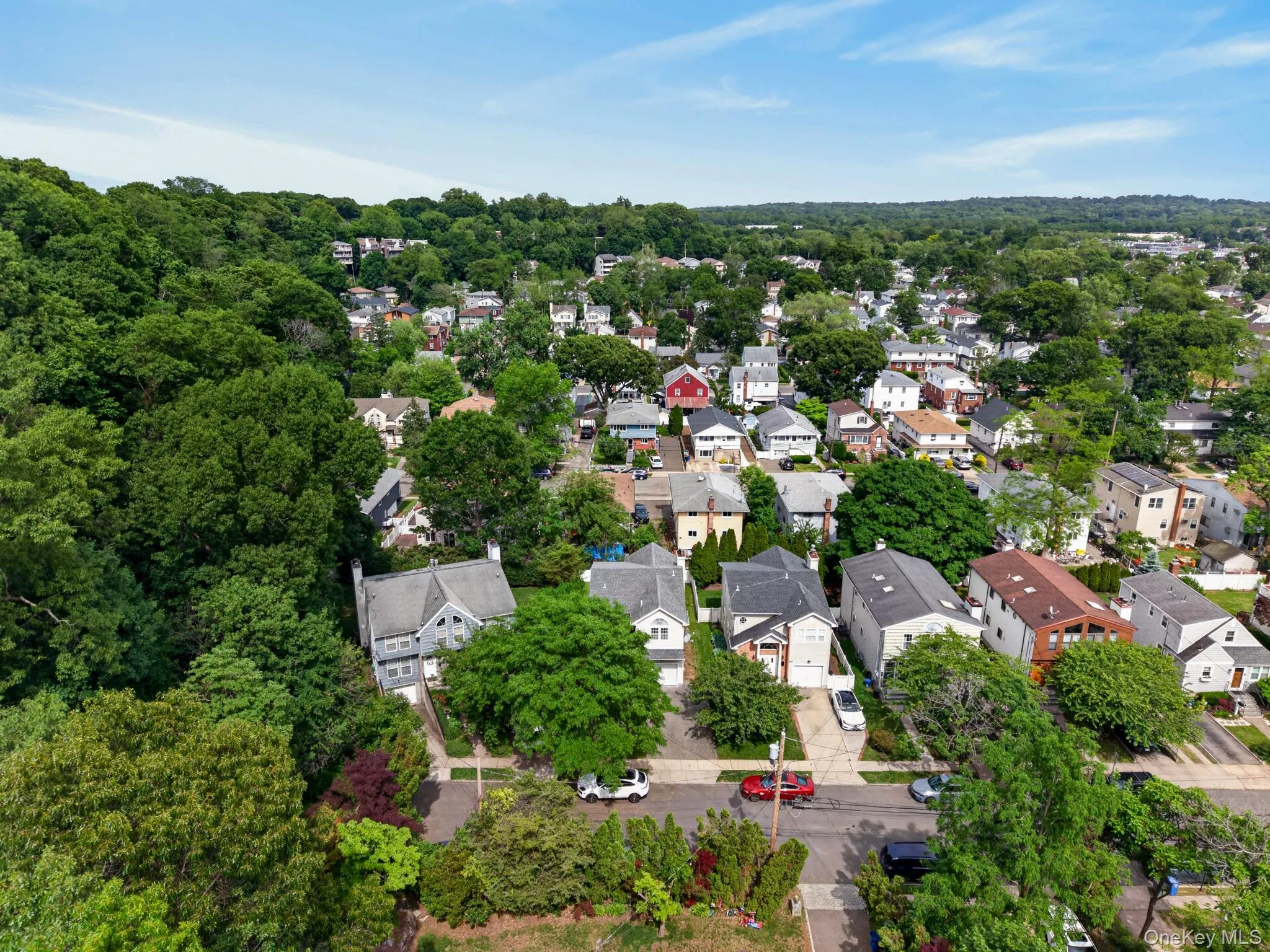 82B Inwood Road, North Hempstead, NY, 4 Bedrooms Bedrooms, 8 Rooms Rooms,2 BathroomsBathrooms,Residential,For Rent,Inwood,0,1002085 82B Inwood Road, North Hempstead, NY, 4 Bedrooms Bedrooms, 8 Rooms Rooms,2 BathroomsBathrooms,Residential,For Rent,Inwood,0,1002085