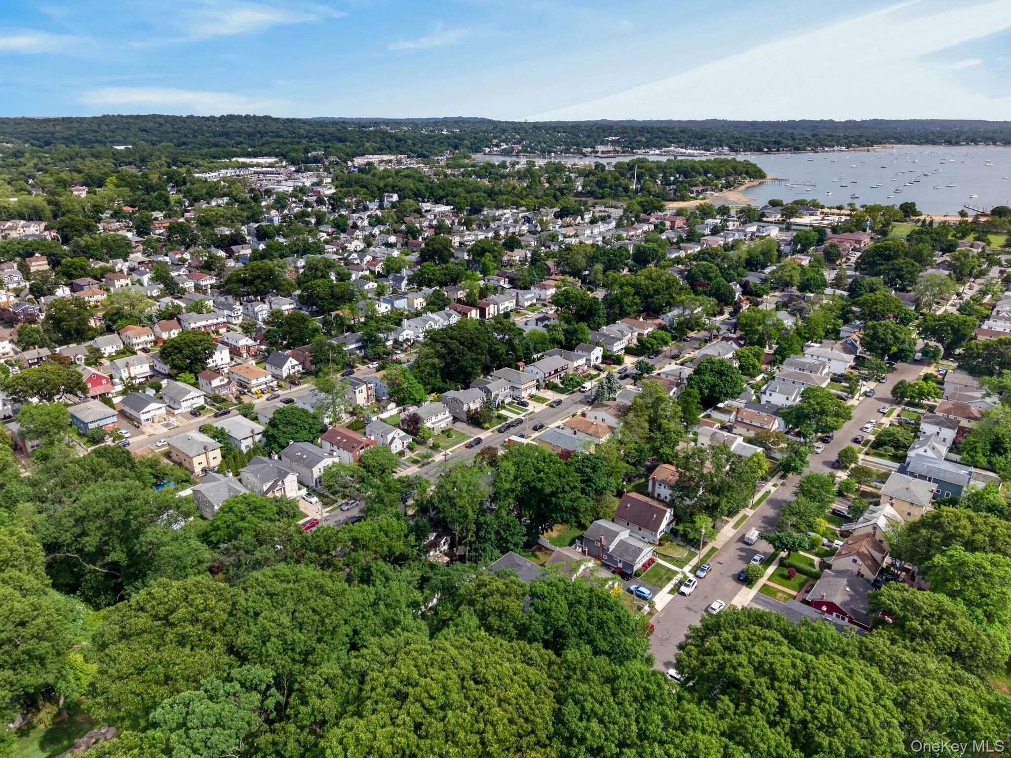 82B Inwood Road, North Hempstead, NY, 4 Bedrooms Bedrooms, 8 Rooms Rooms,2 BathroomsBathrooms,Residential,For Rent,Inwood,0,1002085 82B Inwood Road, North Hempstead, NY, 4 Bedrooms Bedrooms, 8 Rooms Rooms,2 BathroomsBathrooms,Residential,For Rent,Inwood,0,1002085