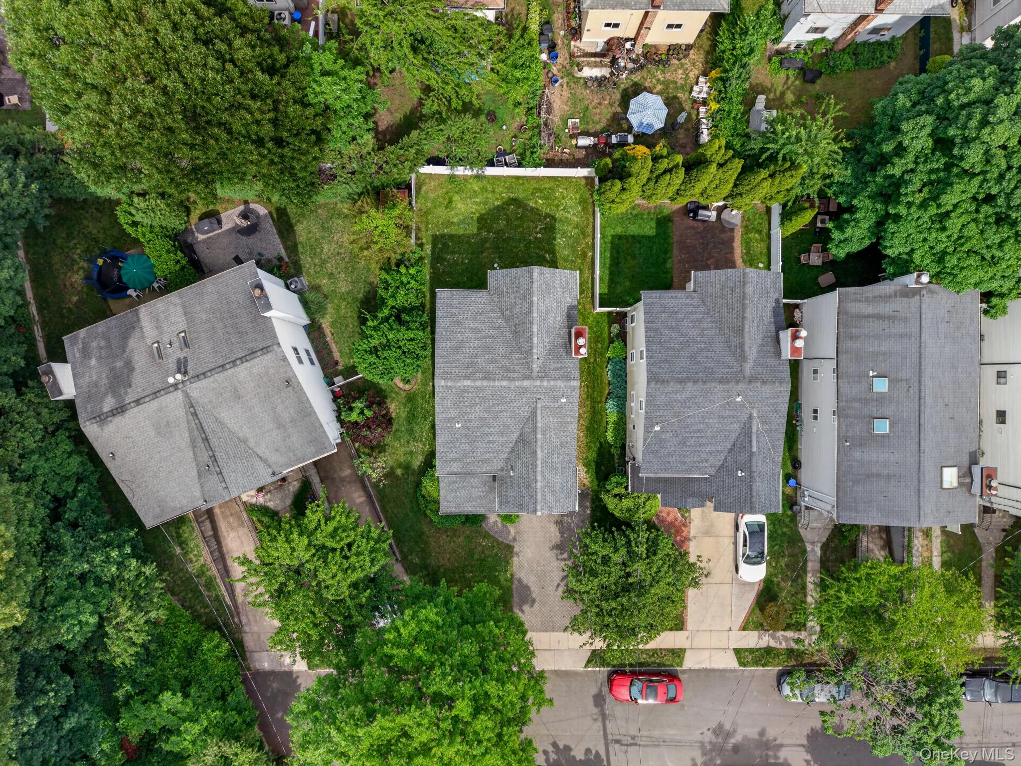 82B Inwood Road, North Hempstead, NY, 4 Bedrooms Bedrooms, 8 Rooms Rooms,2 BathroomsBathrooms,Residential,For Rent,Inwood,0,1002085 82B Inwood Road, North Hempstead, NY, 4 Bedrooms Bedrooms, 8 Rooms Rooms,2 BathroomsBathrooms,Residential,For Rent,Inwood,0,1002085