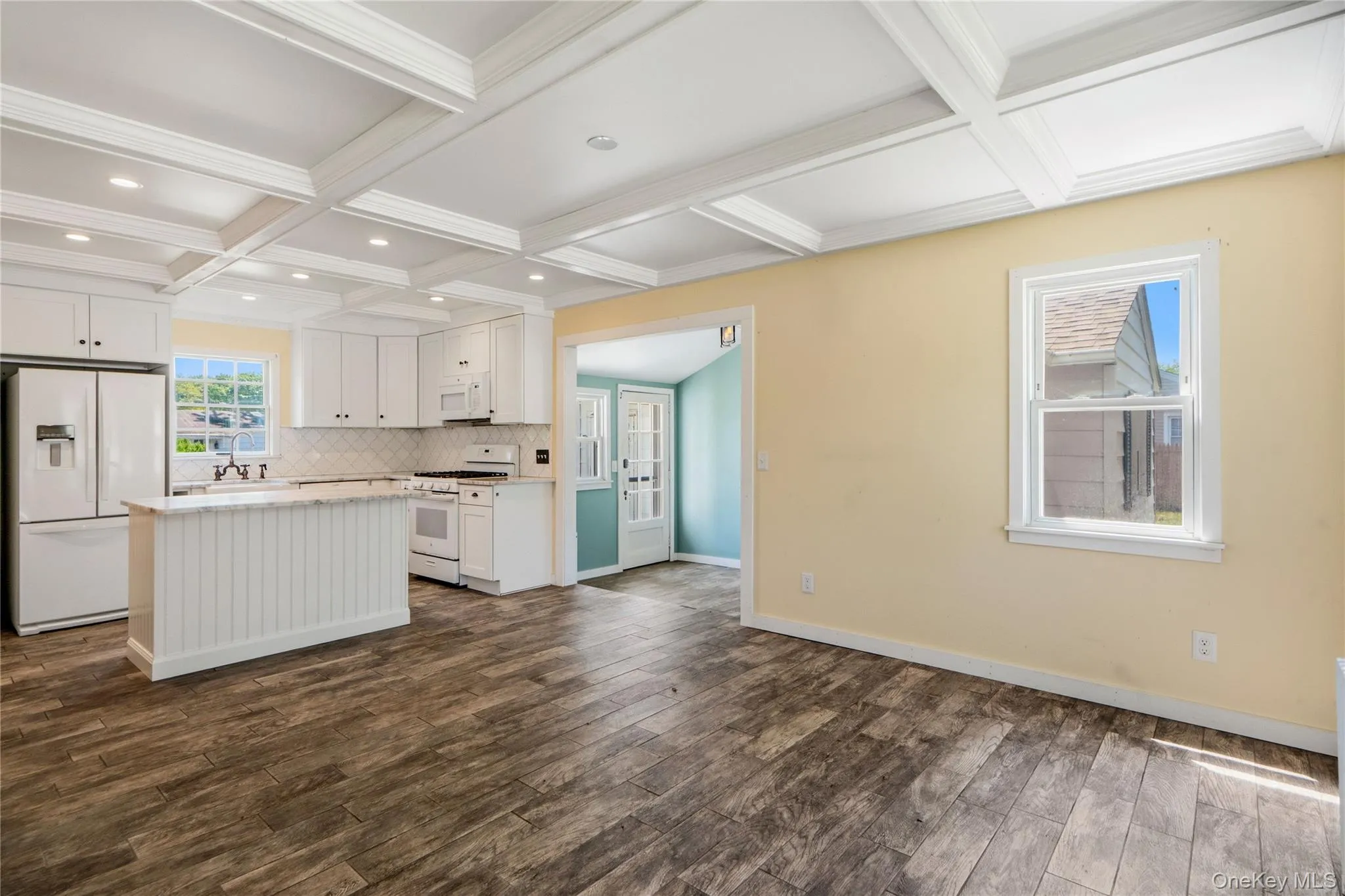 115 Chapel Avenue, Brookhaven, NY, 3 Bedrooms Bedrooms, 5 Rooms Rooms,1 BathroomBathrooms,Residential Sale,For Rent,Chapel,0,1002089 115 Chapel Avenue, Brookhaven, NY, 3 Bedrooms Bedrooms, 5 Rooms Rooms,1 BathroomBathrooms,Residential Sale,For Rent,Chapel,0,1002089