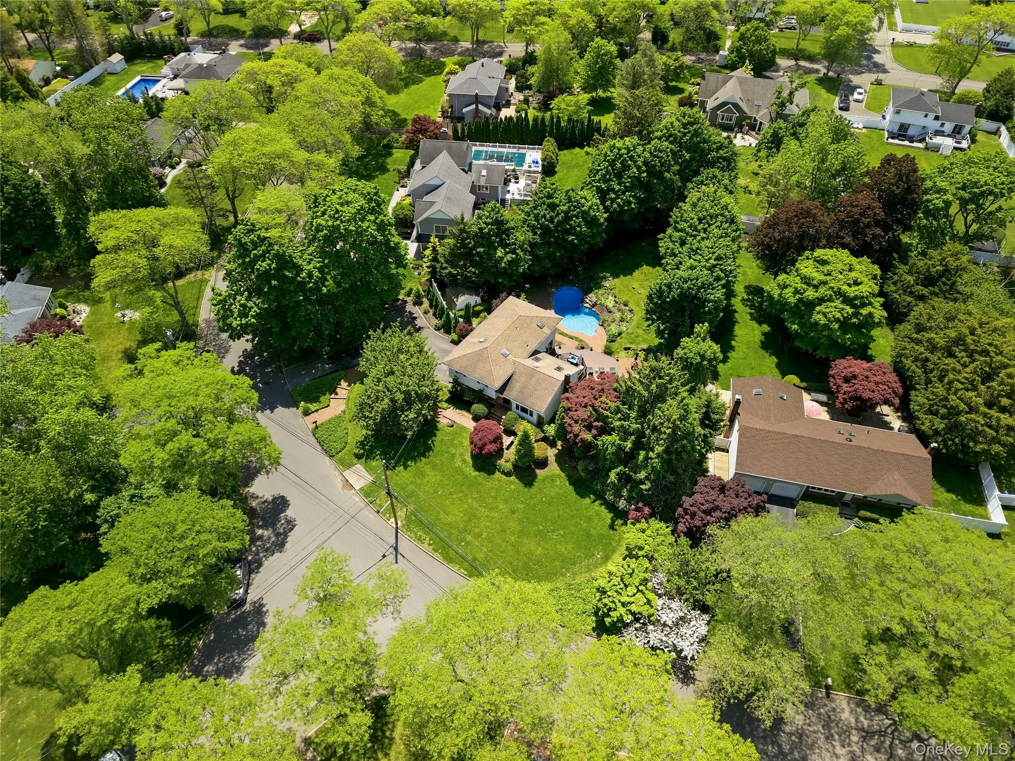 6 Paula Street, Huntington, NY, 5 Bedrooms Bedrooms, 10 Rooms Rooms,3 BathroomsBathrooms,Residential,For Rent,Paula,0,1002093 6 Paula Street, Huntington, NY, 5 Bedrooms Bedrooms, 10 Rooms Rooms,3 BathroomsBathrooms,Residential,For Rent,Paula,0,1002093