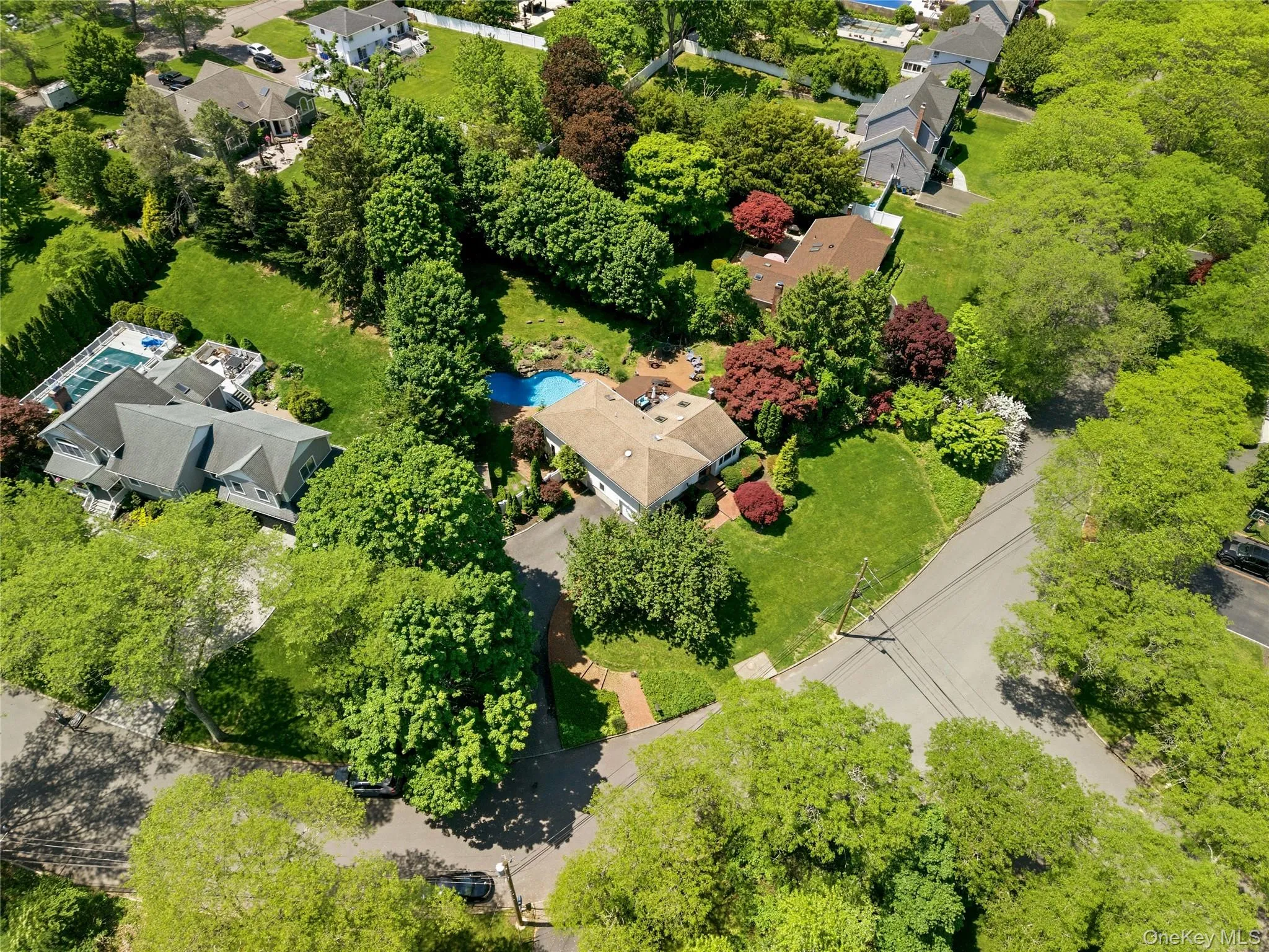 6 Paula Street, Huntington, NY, 5 Bedrooms Bedrooms, 10 Rooms Rooms,3 BathroomsBathrooms,Residential,For Rent,Paula,0,1002093 6 Paula Street, Huntington, NY, 5 Bedrooms Bedrooms, 10 Rooms Rooms,3 BathroomsBathrooms,Residential,For Rent,Paula,0,1002093