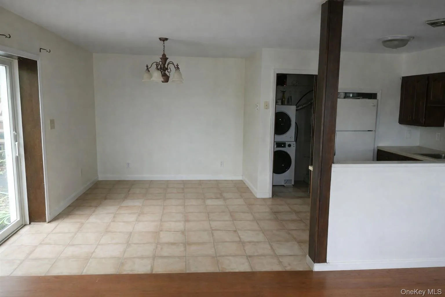 180 Winston Drive, Thompson, NY, 2 Bedrooms Bedrooms, 5 Rooms Rooms,1 BathroomBathrooms,Residential Lease,For Rent,Winston,0,1002095 180 Winston Drive, Thompson, NY, 2 Bedrooms Bedrooms, 5 Rooms Rooms,1 BathroomBathrooms,Residential Lease,For Rent,Winston,0,1002095