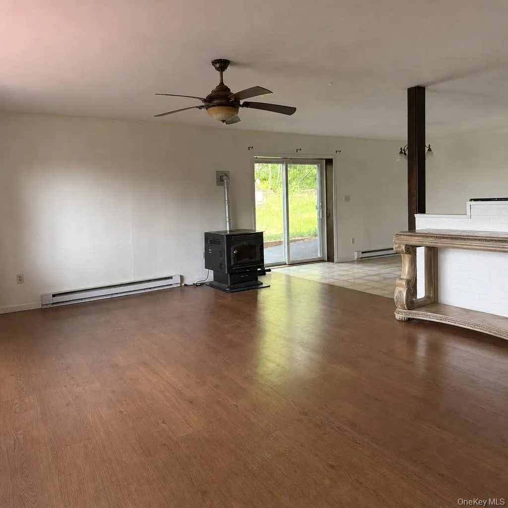 180 Winston Drive, Thompson, NY, 2 Bedrooms Bedrooms, 5 Rooms Rooms,1 BathroomBathrooms,Residential Lease,For Rent,Winston,0,1002095 180 Winston Drive, Thompson, NY, 2 Bedrooms Bedrooms, 5 Rooms Rooms,1 BathroomBathrooms,Residential Lease,For Rent,Winston,0,1002095