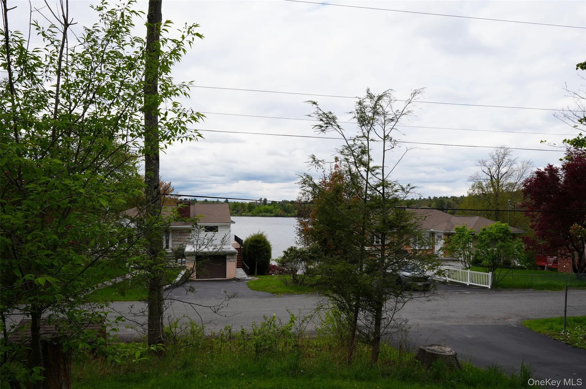 180 Winston Drive, Thompson, NY, 2 Bedrooms Bedrooms, 5 Rooms Rooms,1 BathroomBathrooms,Residential Lease,For Rent,Winston,0,1002095 180 Winston Drive, Thompson, NY, 2 Bedrooms Bedrooms, 5 Rooms Rooms,1 BathroomBathrooms,Residential Lease,For Rent,Winston,0,1002095
