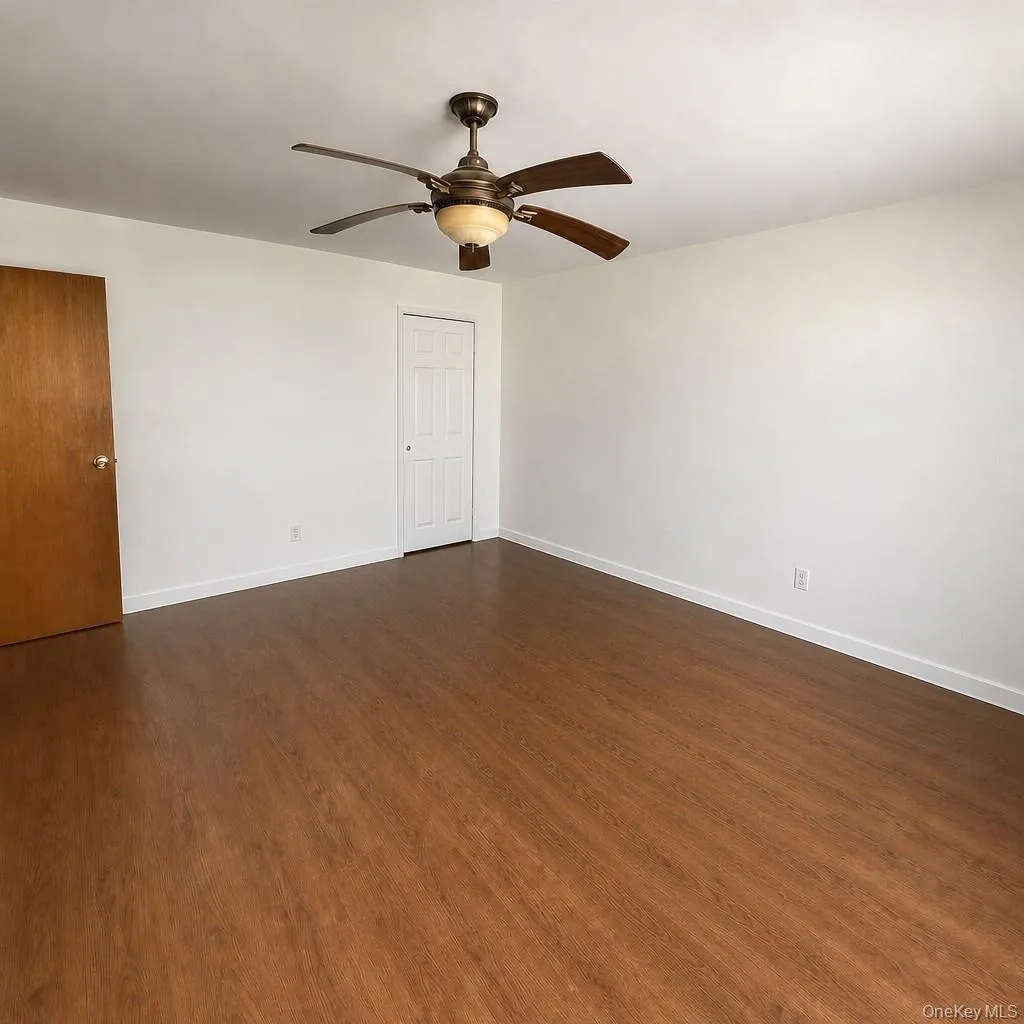 180 Winston Drive, Thompson, NY, 2 Bedrooms Bedrooms, 5 Rooms Rooms,1 BathroomBathrooms,Residential Lease,For Rent,Winston,0,1002095 180 Winston Drive, Thompson, NY, 2 Bedrooms Bedrooms, 5 Rooms Rooms,1 BathroomBathrooms,Residential Lease,For Rent,Winston,0,1002095
