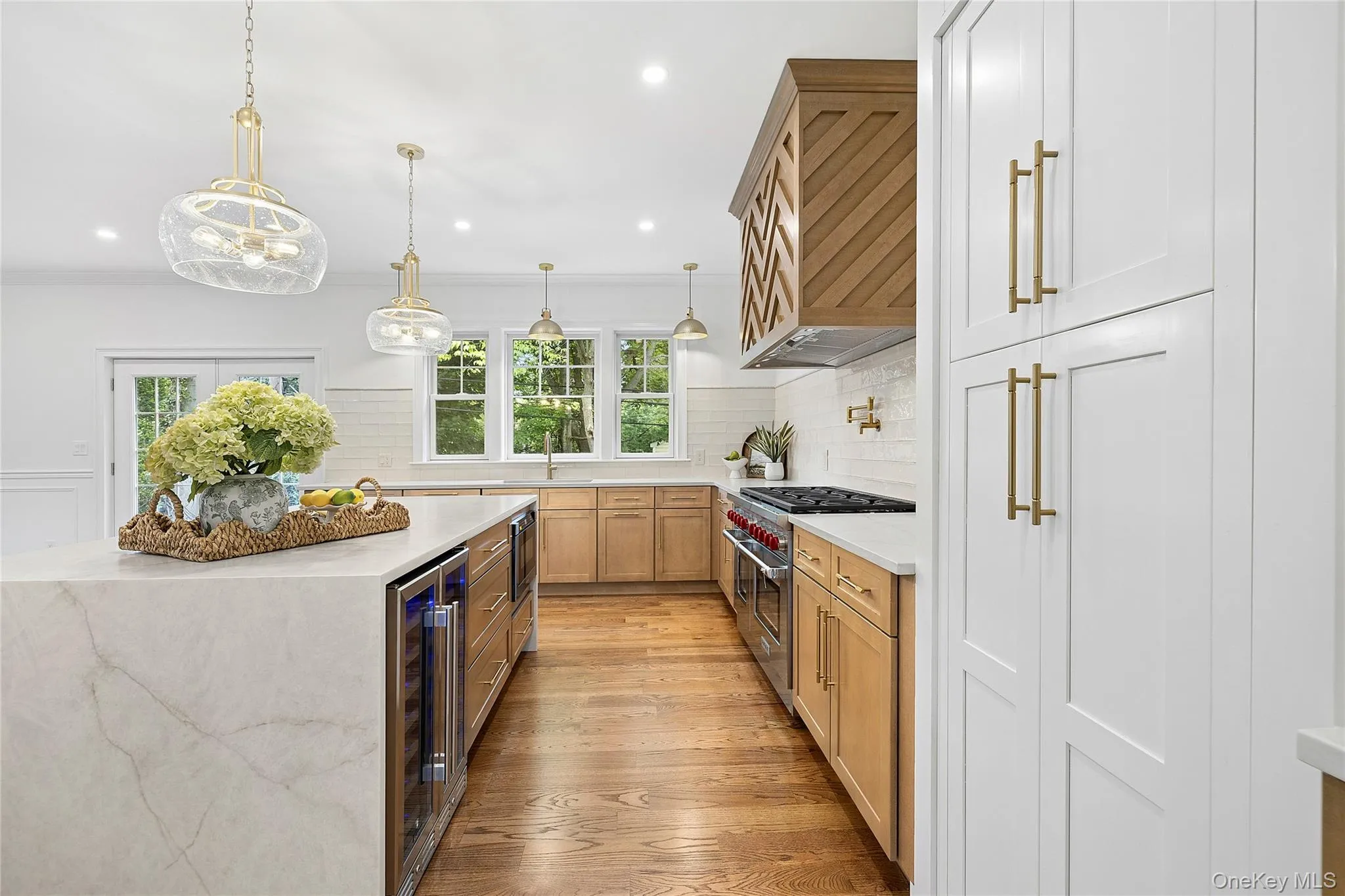 159 Lincoln Street, Hempstead, NY, 4 Bedrooms Bedrooms, 9 Rooms Rooms,5 BathroomsBathrooms,Residential,For Rent,Lincoln,0,1002096 159 Lincoln Street, Hempstead, NY, 4 Bedrooms Bedrooms, 9 Rooms Rooms,5 BathroomsBathrooms,Residential,For Rent,Lincoln,0,1002096