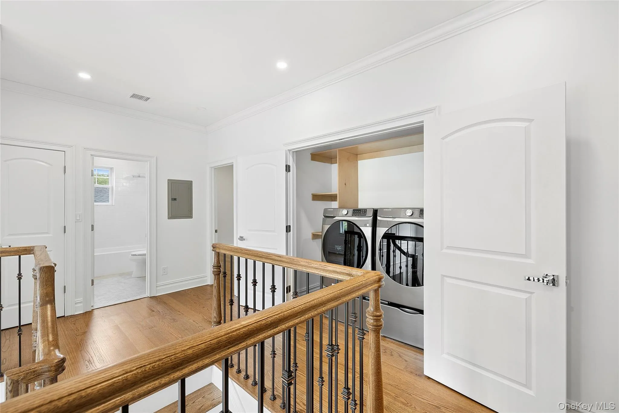 159 Lincoln Street, Hempstead, NY, 4 Bedrooms Bedrooms, 9 Rooms Rooms,5 BathroomsBathrooms,Residential,For Rent,Lincoln,0,1002096 159 Lincoln Street, Hempstead, NY, 4 Bedrooms Bedrooms, 9 Rooms Rooms,5 BathroomsBathrooms,Residential,For Rent,Lincoln,0,1002096