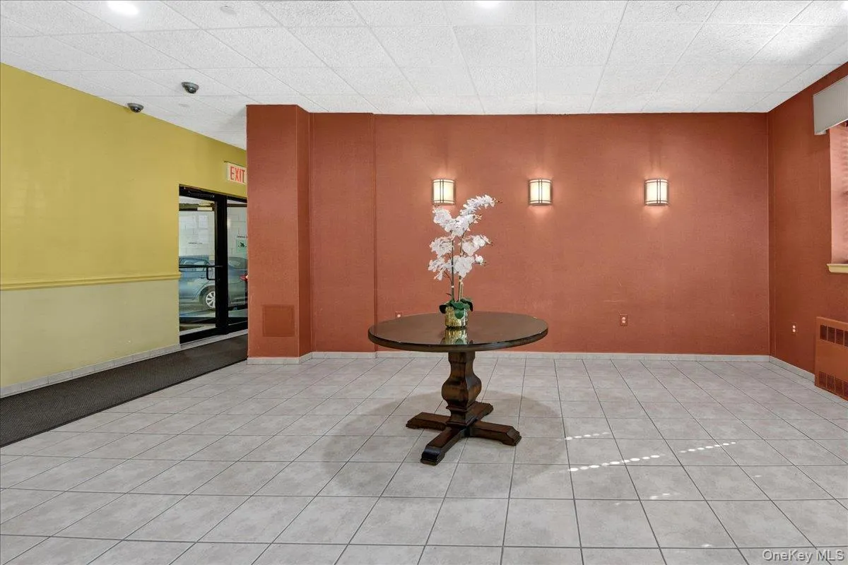 1275 Grant Avenue, New York, NY, 1 Bedroom Bedrooms, 4 Rooms Rooms,1 BathroomBathrooms,Residential Sale,For Rent,Grant,0,1002098 1275 Grant Avenue, New York, NY, 1 Bedroom Bedrooms, 4 Rooms Rooms,1 BathroomBathrooms,Residential Sale,For Rent,Grant,0,1002098