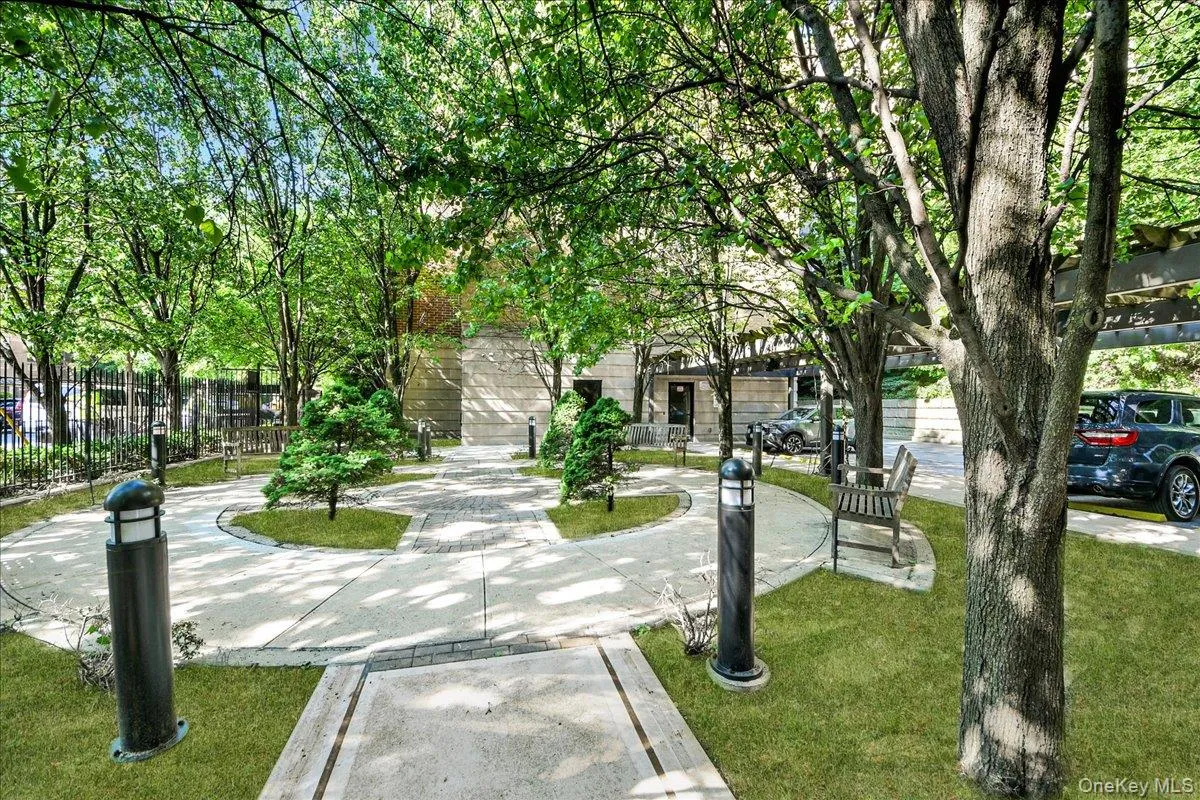 1275 Grant Avenue, New York, NY, 1 Bedroom Bedrooms, 4 Rooms Rooms,1 BathroomBathrooms,Residential Sale,For Rent,Grant,0,1002098 1275 Grant Avenue, New York, NY, 1 Bedroom Bedrooms, 4 Rooms Rooms,1 BathroomBathrooms,Residential Sale,For Rent,Grant,0,1002098