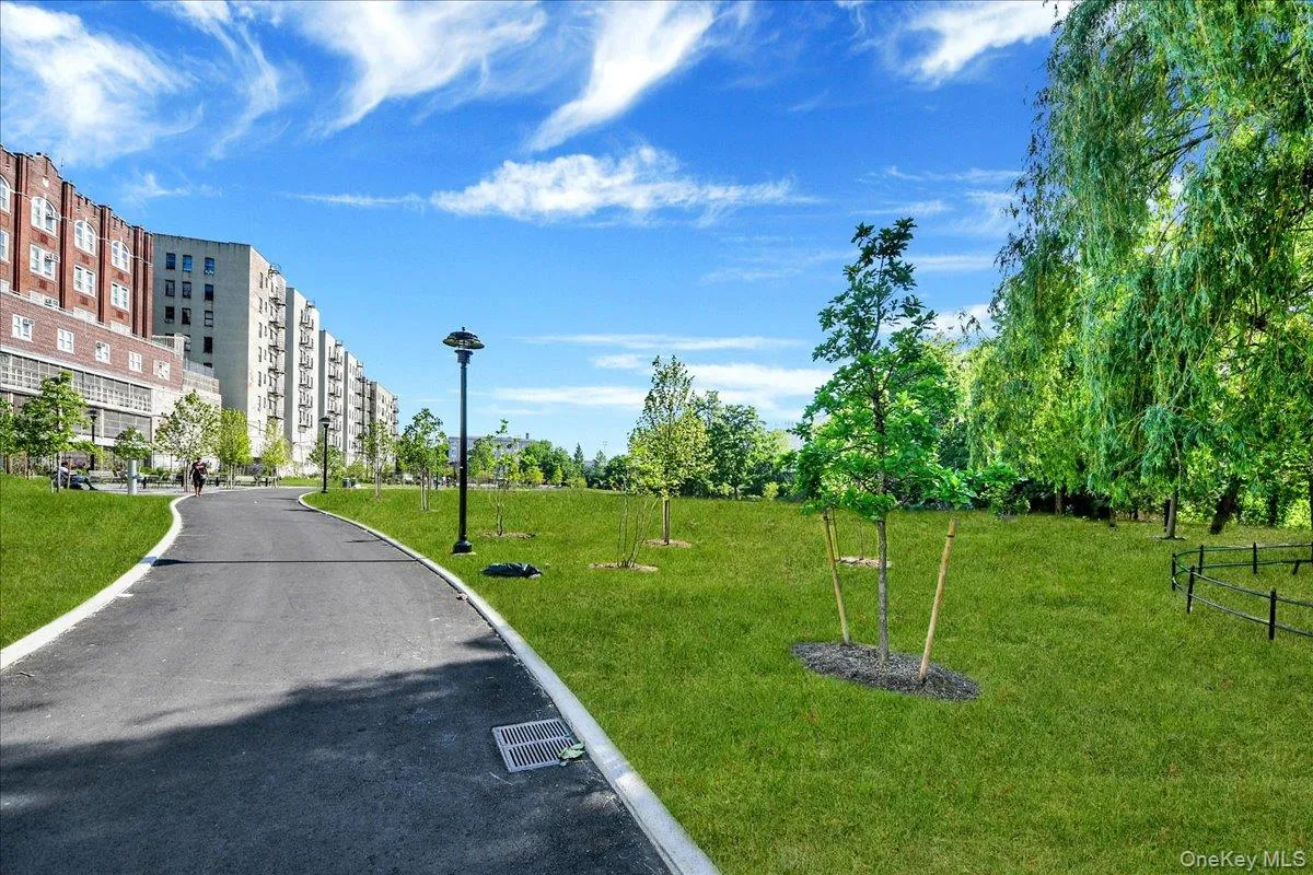 1275 Grant Avenue, New York, NY, 1 Bedroom Bedrooms, 4 Rooms Rooms,1 BathroomBathrooms,Residential Sale,For Rent,Grant,0,1002098 1275 Grant Avenue, New York, NY, 1 Bedroom Bedrooms, 4 Rooms Rooms,1 BathroomBathrooms,Residential Sale,For Rent,Grant,0,1002098