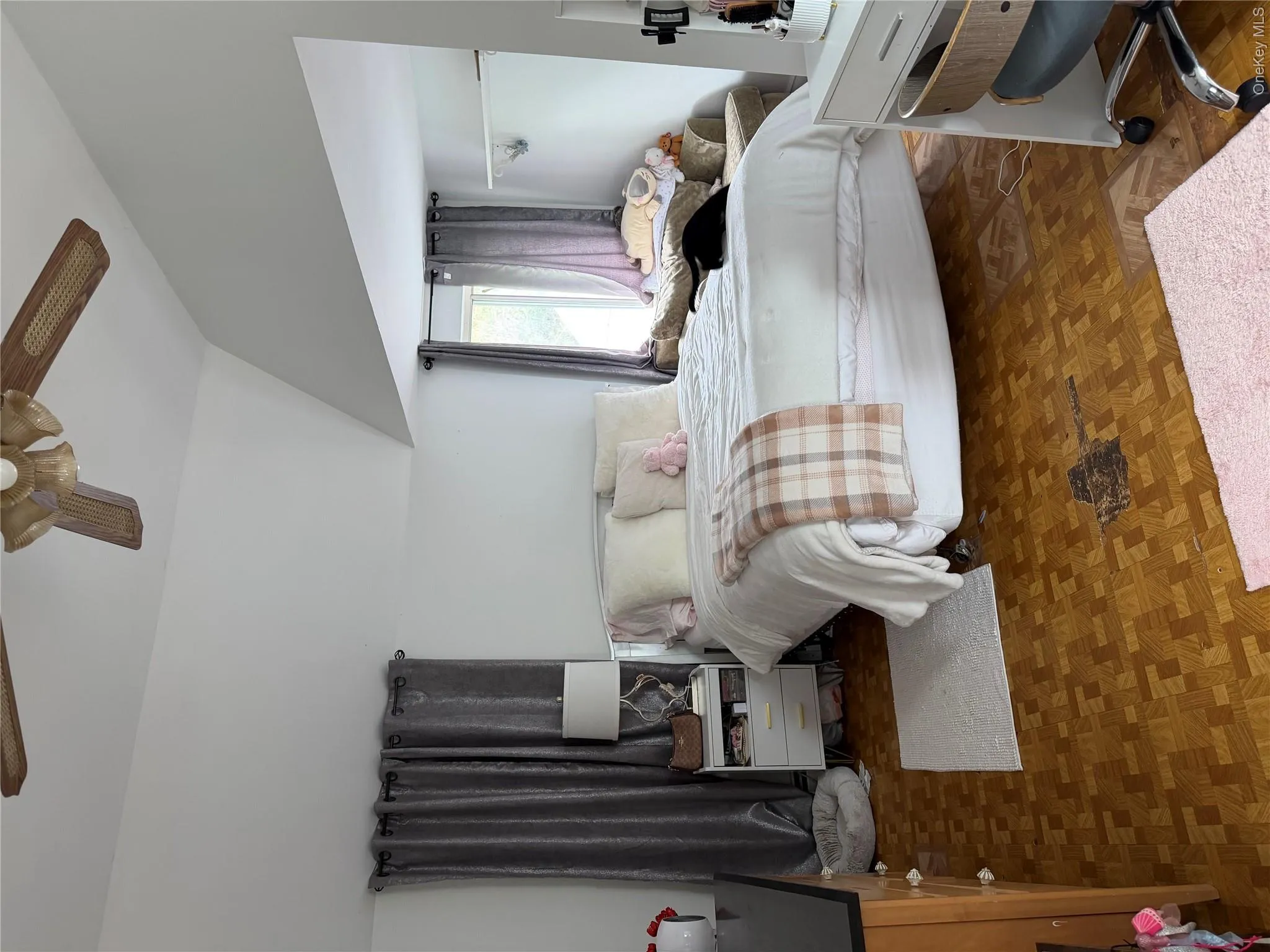 248 County Rd 39, Southampton, NY, 5 Bedrooms Bedrooms, 8 Rooms Rooms,2 BathroomsBathrooms,Residential,For Rent,County Rd 39,0,1002100 248 County Rd 39, Southampton, NY, 5 Bedrooms Bedrooms, 8 Rooms Rooms,2 BathroomsBathrooms,Residential,For Rent,County Rd 39,0,1002100