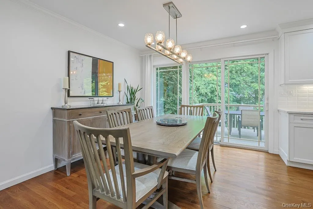 305 Stratton Road, New Rochelle, NY, 4 Bedrooms Bedrooms, 8 Rooms Rooms,3 BathroomsBathrooms,Residential,For Rent,Stratton,0,1002115 305 Stratton Road, New Rochelle, NY, 4 Bedrooms Bedrooms, 8 Rooms Rooms,3 BathroomsBathrooms,Residential,For Rent,Stratton,0,1002115