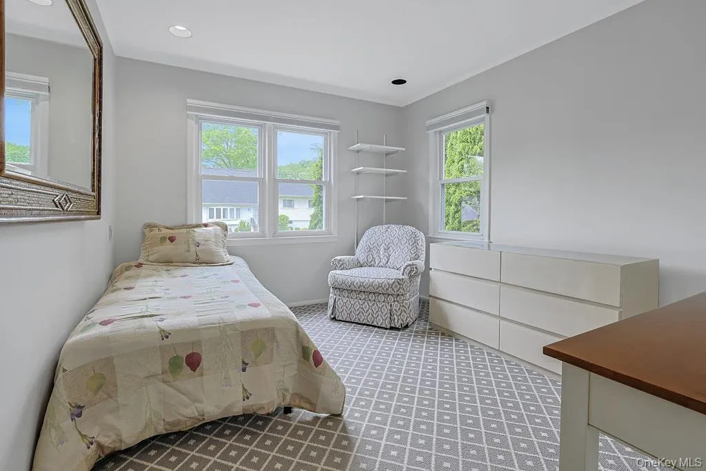305 Stratton Road, New Rochelle, NY, 4 Bedrooms Bedrooms, 8 Rooms Rooms,3 BathroomsBathrooms,Residential,For Rent,Stratton,0,1002115 305 Stratton Road, New Rochelle, NY, 4 Bedrooms Bedrooms, 8 Rooms Rooms,3 BathroomsBathrooms,Residential,For Rent,Stratton,0,1002115