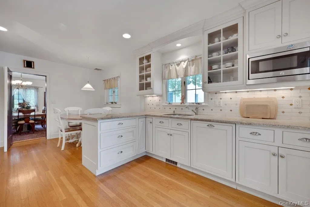 39 Dante Street, Mamaroneck, NY, 3 Bedrooms Bedrooms, 9 Rooms Rooms,2 BathroomsBathrooms,Residential,For Rent,Dante,0,1002116 39 Dante Street, Mamaroneck, NY, 3 Bedrooms Bedrooms, 9 Rooms Rooms,2 BathroomsBathrooms,Residential,For Rent,Dante,0,1002116