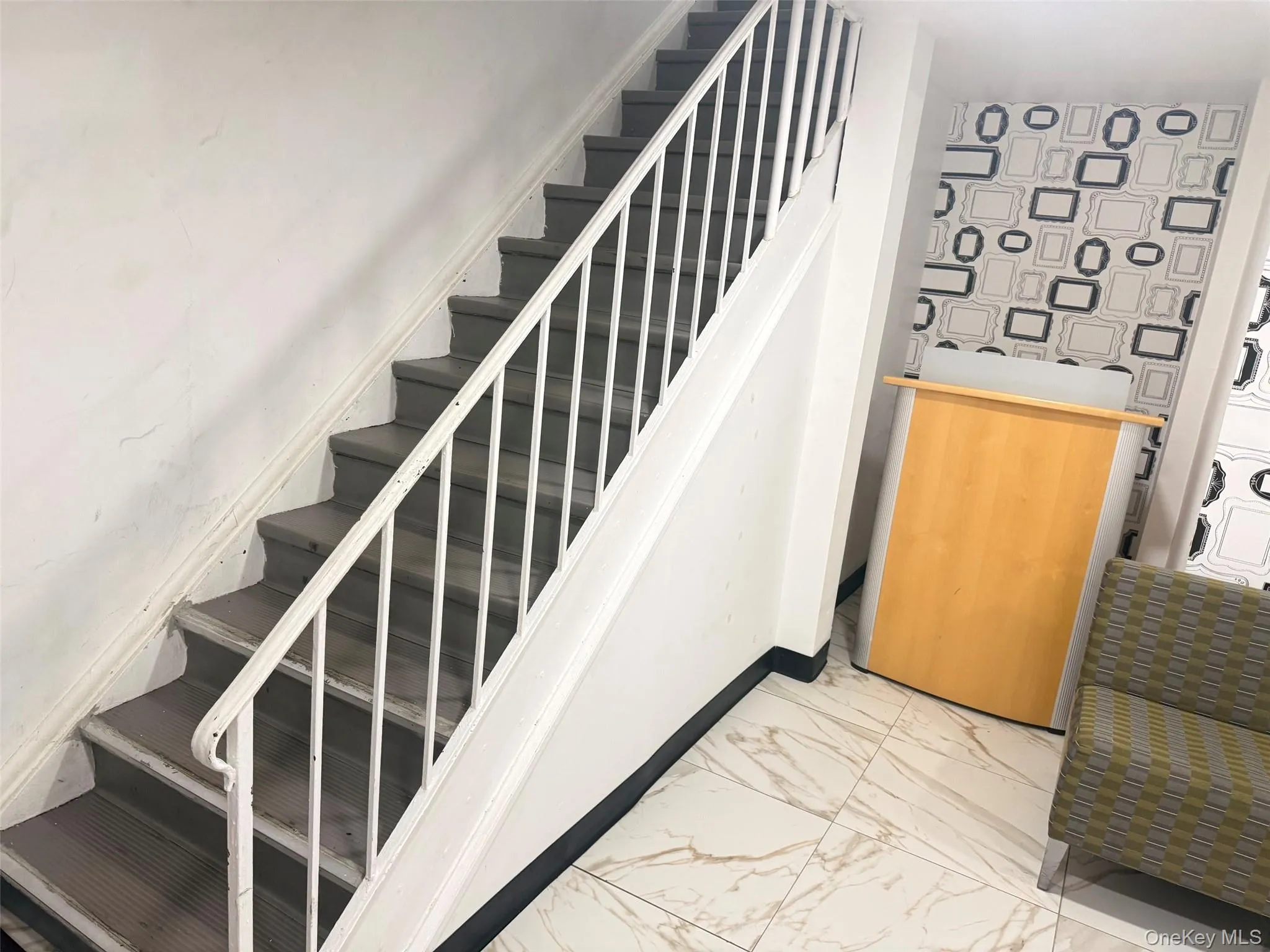 80 Old country Road, Hempstead, NY, 3 Bedrooms Bedrooms, 6 Rooms Rooms,2 BathroomsBathrooms,Residential Lease,For Rent,Old country,0,1002118 80 Old country Road, Hempstead, NY, 3 Bedrooms Bedrooms, 6 Rooms Rooms,2 BathroomsBathrooms,Residential Lease,For Rent,Old country,0,1002118