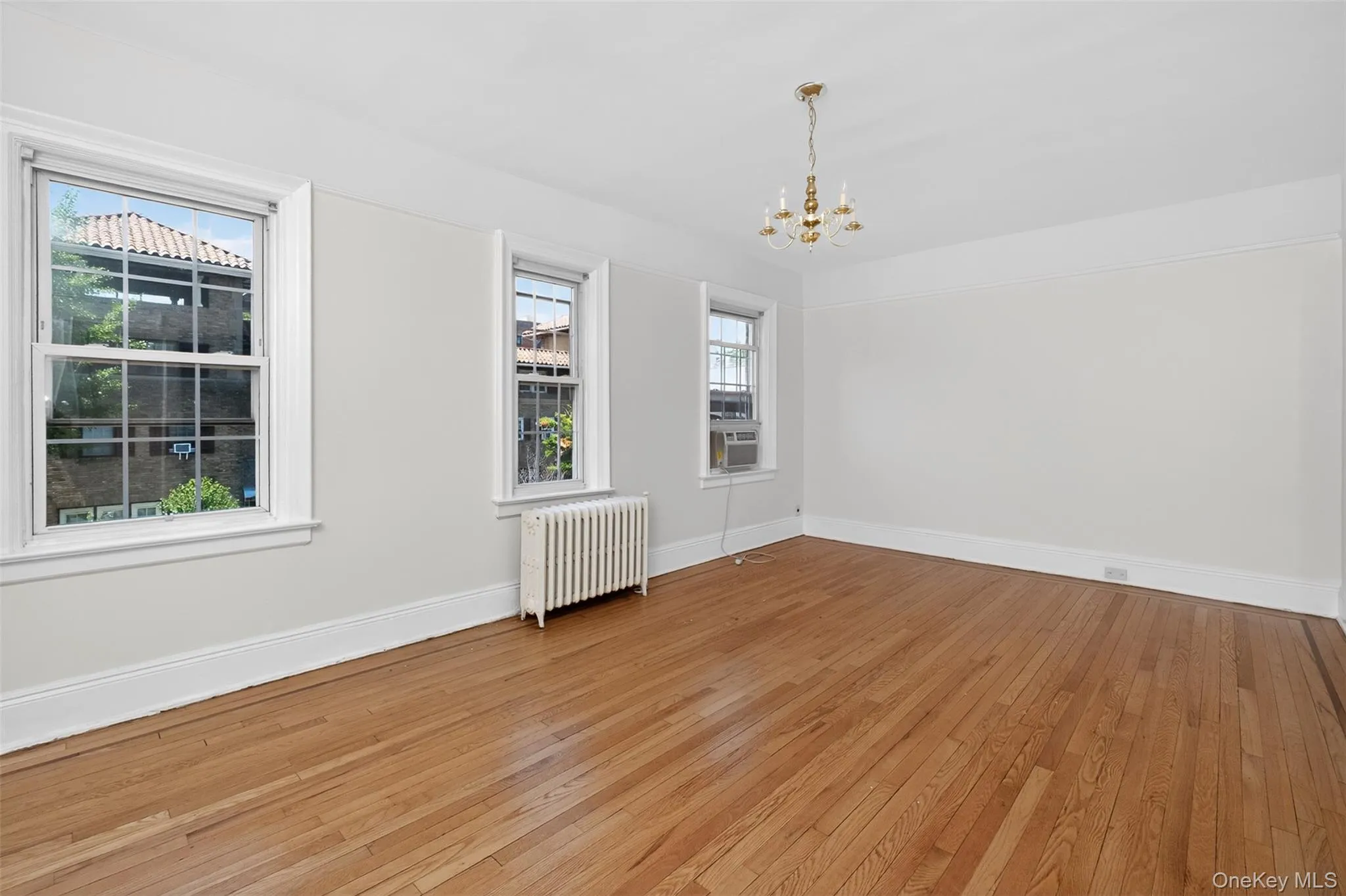 34-39 75th Street, New York, NY, 4 Bedrooms Bedrooms, 7 Rooms Rooms,2 BathroomsBathrooms,Residential Lease,For Rent,75th,0,1002119 34-39 75th Street, New York, NY, 4 Bedrooms Bedrooms, 7 Rooms Rooms,2 BathroomsBathrooms,Residential Lease,For Rent,75th,0,1002119