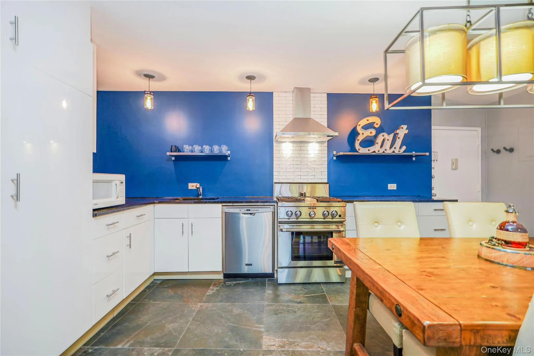 10 Bay Street Landing, New York, NY, 1 Bedroom Bedrooms, 2 Rooms Rooms,1 BathroomBathrooms,Residential,For Rent,Bay Street Landing,0,1002122 10 Bay Street Landing, New York, NY, 1 Bedroom Bedrooms, 2 Rooms Rooms,1 BathroomBathrooms,Residential,For Rent,Bay Street Landing,0,1002122