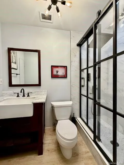 10 Bay Street Landing, New York, NY, 1 Bedroom Bedrooms, 2 Rooms Rooms,1 BathroomBathrooms,Residential,For Rent,Bay Street Landing,0,1002122 10 Bay Street Landing, New York, NY, 1 Bedroom Bedrooms, 2 Rooms Rooms,1 BathroomBathrooms,Residential,For Rent,Bay Street Landing,0,1002122