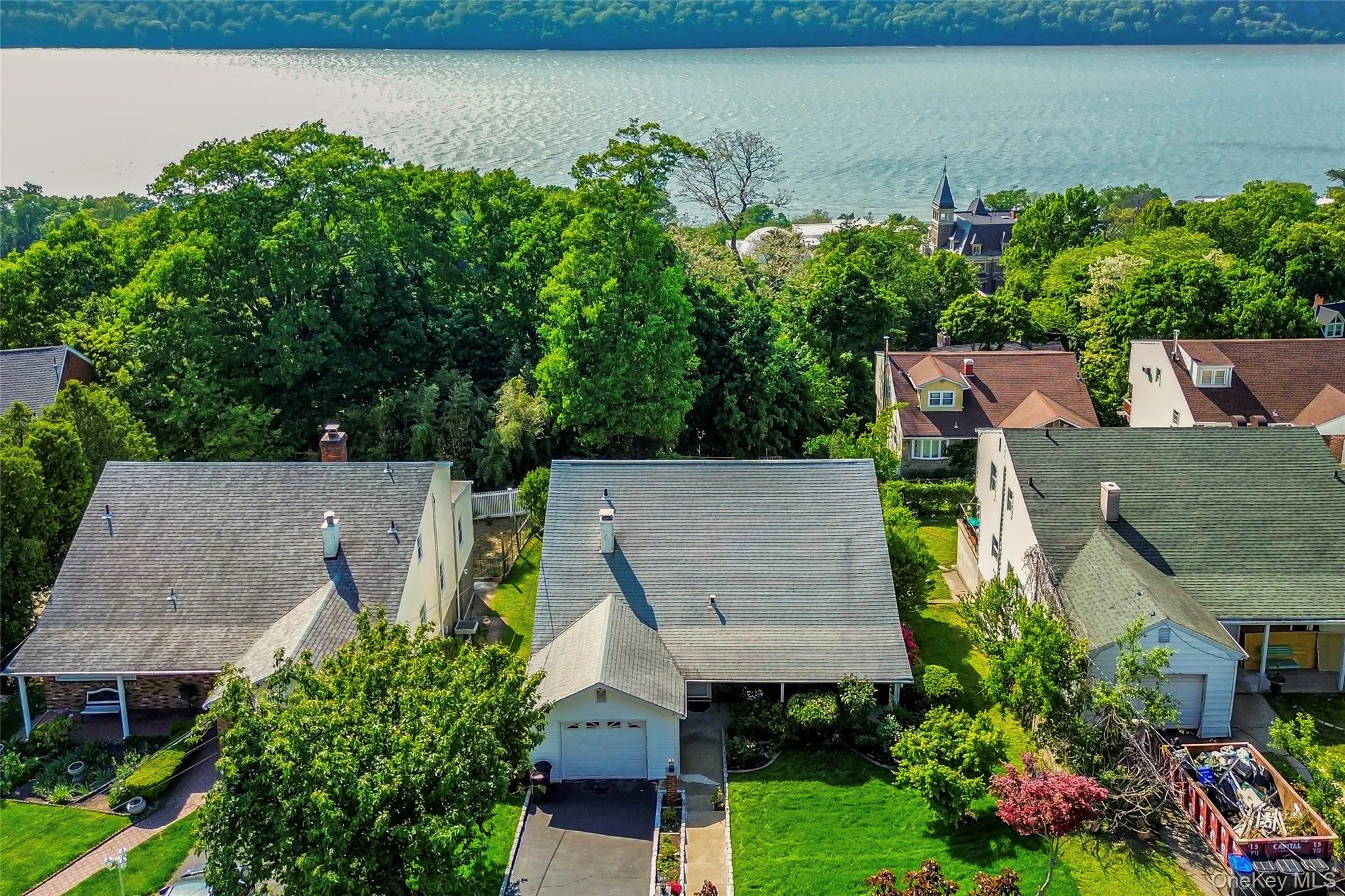 25 Jody Lane, Yonkers, NY, 4 Bedrooms Bedrooms, 12 Rooms Rooms,2 BathroomsBathrooms,Residential,For Rent,Jody,0,1002128 25 Jody Lane, Yonkers, NY, 4 Bedrooms Bedrooms, 12 Rooms Rooms,2 BathroomsBathrooms,Residential,For Rent,Jody,0,1002128