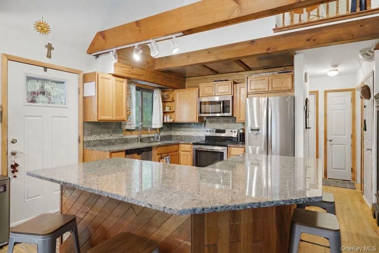 5 Picardi Court, East Fishkill, NY, 3 Bedrooms Bedrooms, 7 Rooms Rooms,2 BathroomsBathrooms,Residential,For Rent,Picardi,0,1002134 5 Picardi Court, East Fishkill, NY, 3 Bedrooms Bedrooms, 7 Rooms Rooms,2 BathroomsBathrooms,Residential,For Rent,Picardi,0,1002134