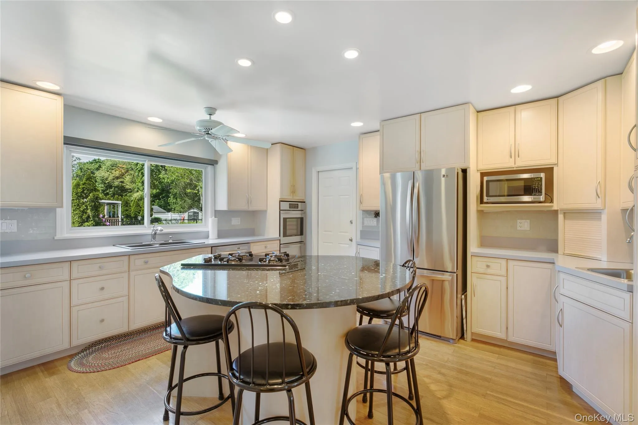 450 Maple Lane, Southold, NY, 3 Bedrooms Bedrooms, 7 Rooms Rooms,2 BathroomsBathrooms,Residential,For Rent,Maple,0,1002141 450 Maple Lane, Southold, NY, 3 Bedrooms Bedrooms, 7 Rooms Rooms,2 BathroomsBathrooms,Residential,For Rent,Maple,0,1002141