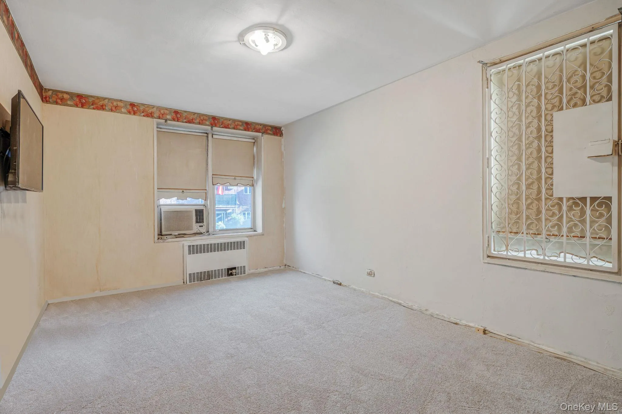 2552 7 Street, New York, NY, 2 Bedrooms Bedrooms, 4 Rooms Rooms,1 BathroomBathrooms,Residential Sale,For Rent,7,0,1002142 2552 7 Street, New York, NY, 2 Bedrooms Bedrooms, 4 Rooms Rooms,1 BathroomBathrooms,Residential Sale,For Rent,7,0,1002142