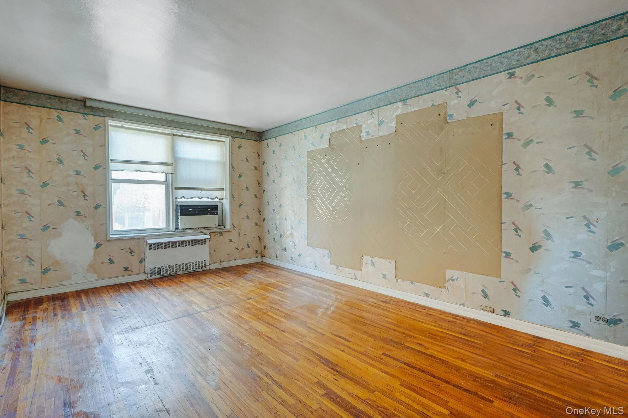 2552 7 Street, New York, NY, 2 Bedrooms Bedrooms, 4 Rooms Rooms,1 BathroomBathrooms,Residential Sale,For Rent,7,0,1002142 2552 7 Street, New York, NY, 2 Bedrooms Bedrooms, 4 Rooms Rooms,1 BathroomBathrooms,Residential Sale,For Rent,7,0,1002142