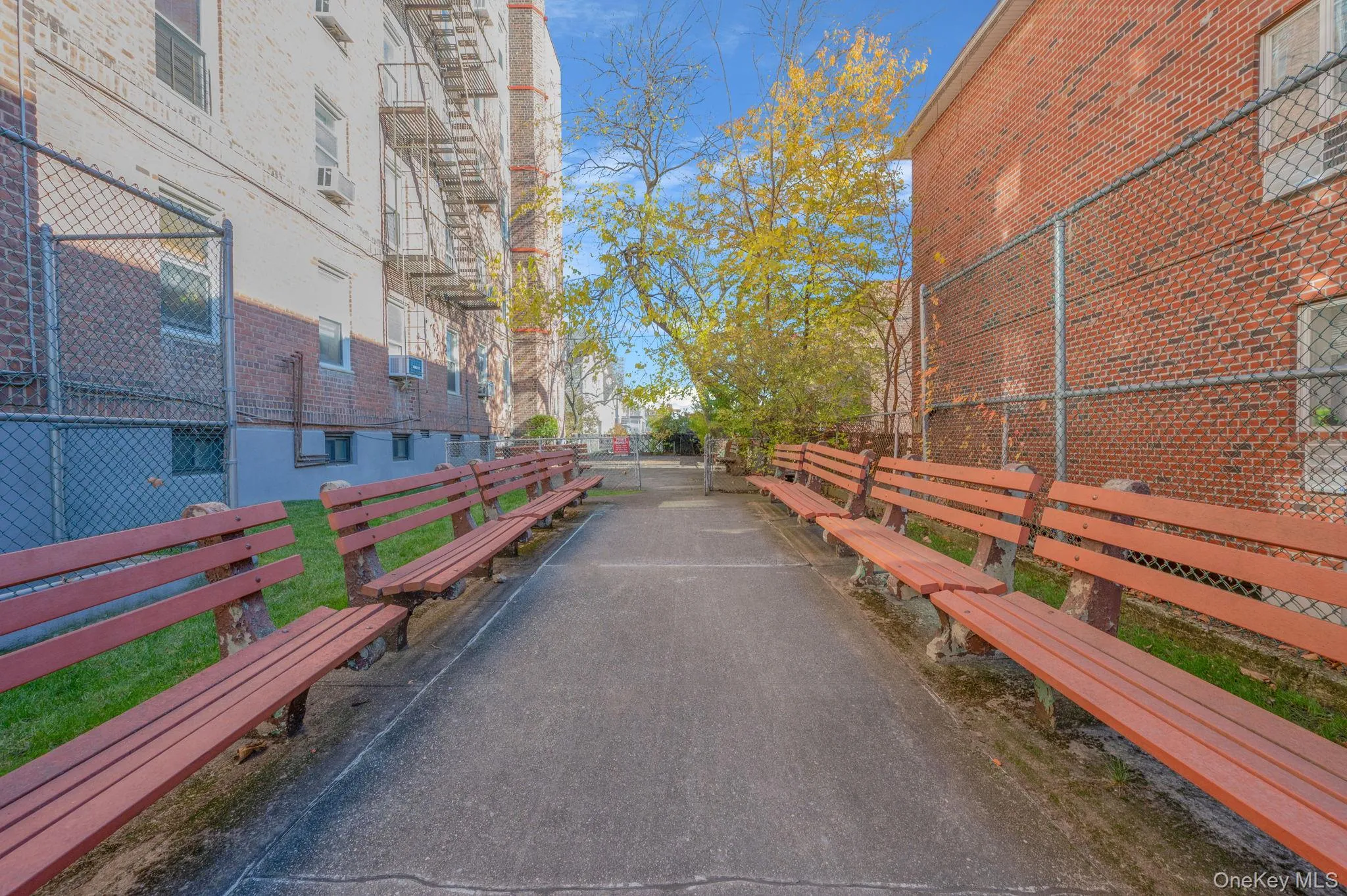 2552 7 Street, New York, NY, 2 Bedrooms Bedrooms, 4 Rooms Rooms,1 BathroomBathrooms,Residential Sale,For Rent,7,0,1002142 2552 7 Street, New York, NY, 2 Bedrooms Bedrooms, 4 Rooms Rooms,1 BathroomBathrooms,Residential Sale,For Rent,7,0,1002142