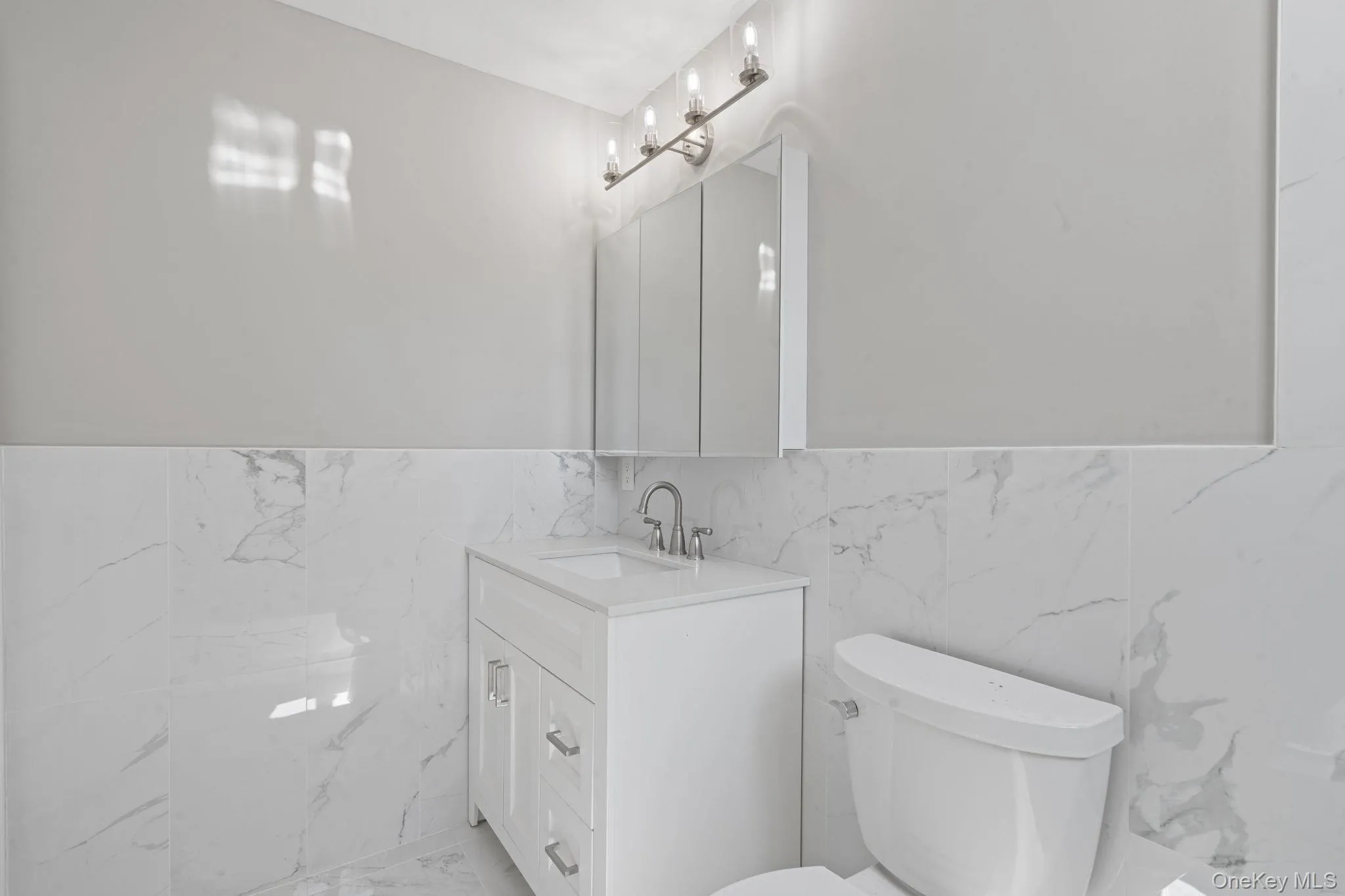 7600 Main Road, Southold, NY, 3 Bedrooms Bedrooms, 5 Rooms Rooms,2 BathroomsBathrooms,Residential Lease,For Rent,Main,0,1002145 7600 Main Road, Southold, NY, 3 Bedrooms Bedrooms, 5 Rooms Rooms,2 BathroomsBathrooms,Residential Lease,For Rent,Main,0,1002145