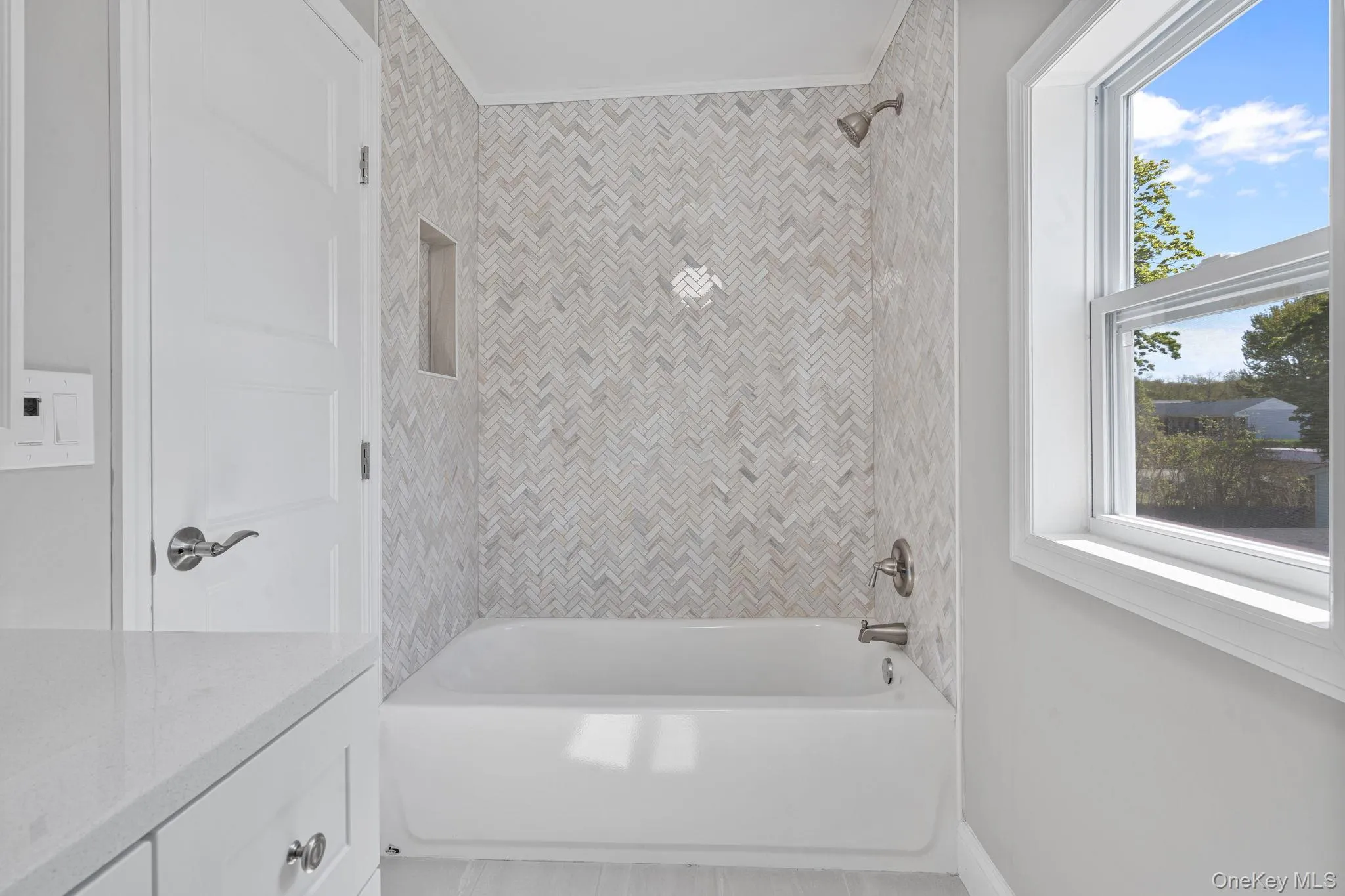 7600 Main Road, Southold, NY, 3 Bedrooms Bedrooms, 5 Rooms Rooms,2 BathroomsBathrooms,Residential Lease,For Rent,Main,0,1002145 7600 Main Road, Southold, NY, 3 Bedrooms Bedrooms, 5 Rooms Rooms,2 BathroomsBathrooms,Residential Lease,For Rent,Main,0,1002145