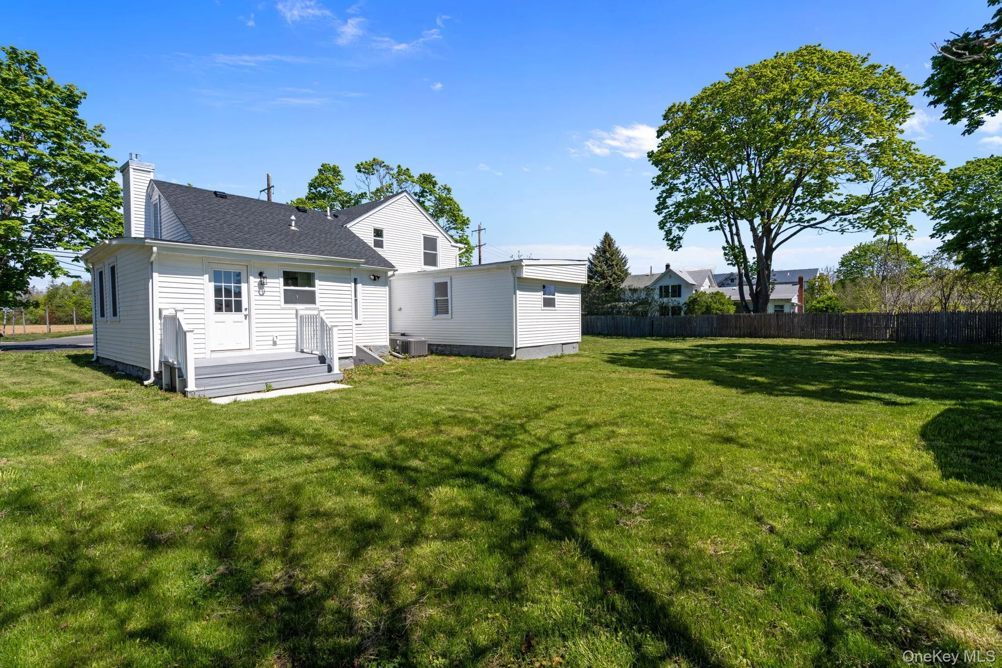 7600 Main Road, Southold, NY, 3 Bedrooms Bedrooms, 5 Rooms Rooms,2 BathroomsBathrooms,Residential Lease,For Rent,Main,0,1002145 7600 Main Road, Southold, NY, 3 Bedrooms Bedrooms, 5 Rooms Rooms,2 BathroomsBathrooms,Residential Lease,For Rent,Main,0,1002145