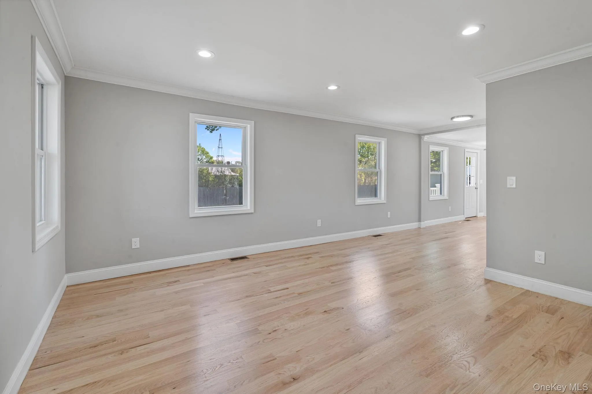 7600 Main Road, Southold, NY, 3 Bedrooms Bedrooms, 5 Rooms Rooms,2 BathroomsBathrooms,Residential Lease,For Rent,Main,0,1002145 7600 Main Road, Southold, NY, 3 Bedrooms Bedrooms, 5 Rooms Rooms,2 BathroomsBathrooms,Residential Lease,For Rent,Main,0,1002145
