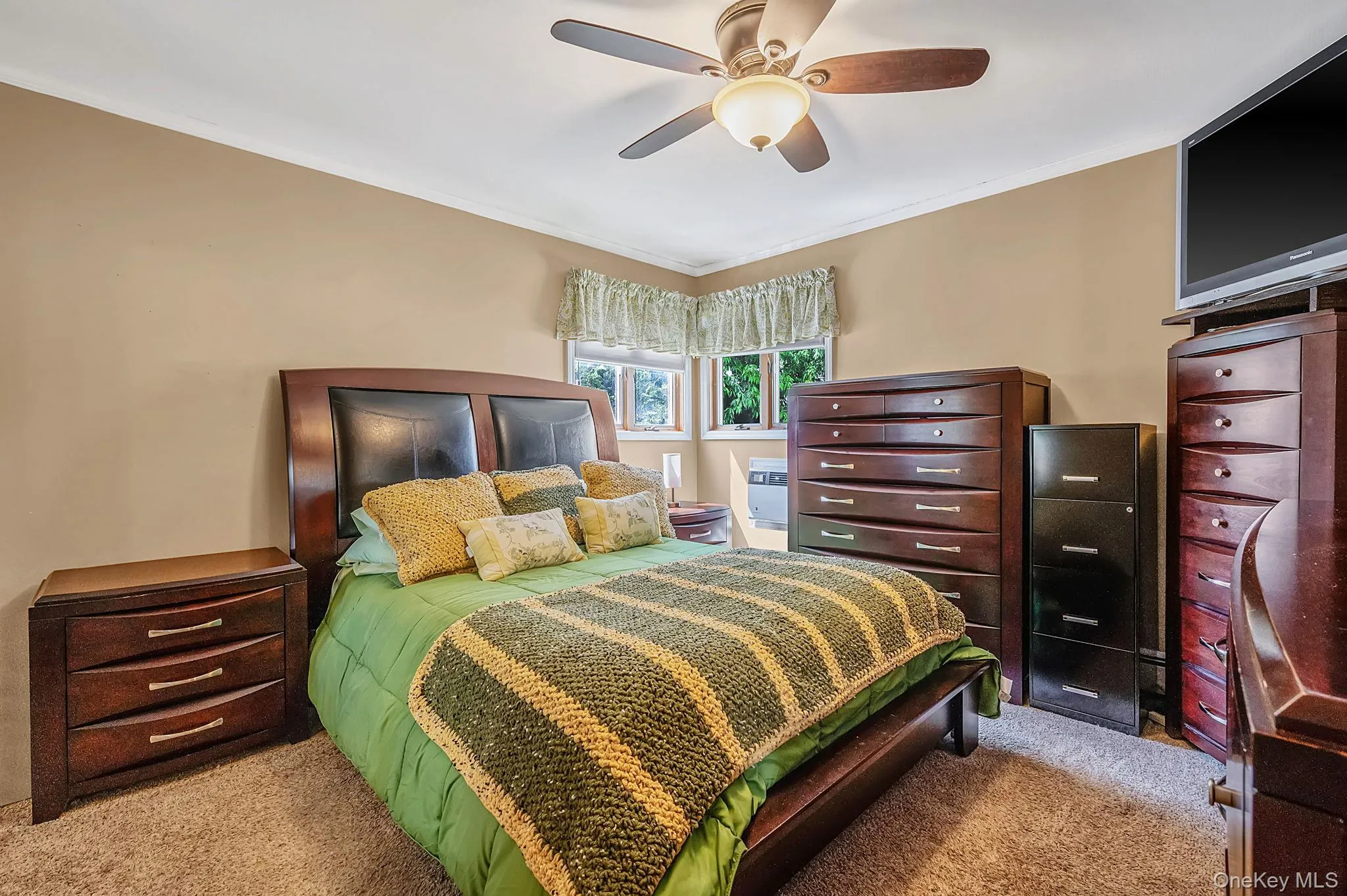 11 Windsor Street, Islip, NY, 4 Bedrooms Bedrooms, 8 Rooms Rooms,2 BathroomsBathrooms,Residential,For Rent,Windsor,0,1002148 11 Windsor Street, Islip, NY, 4 Bedrooms Bedrooms, 8 Rooms Rooms,2 BathroomsBathrooms,Residential,For Rent,Windsor,0,1002148