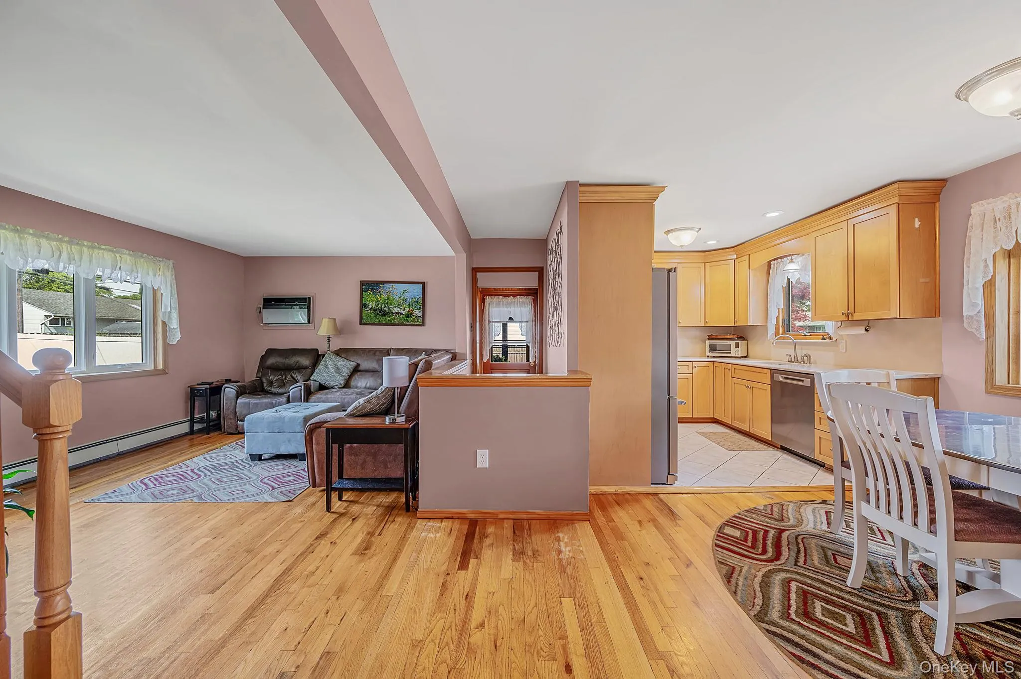 11 Windsor Street, Islip, NY, 4 Bedrooms Bedrooms, 8 Rooms Rooms,2 BathroomsBathrooms,Residential,For Rent,Windsor,0,1002148 11 Windsor Street, Islip, NY, 4 Bedrooms Bedrooms, 8 Rooms Rooms,2 BathroomsBathrooms,Residential,For Rent,Windsor,0,1002148