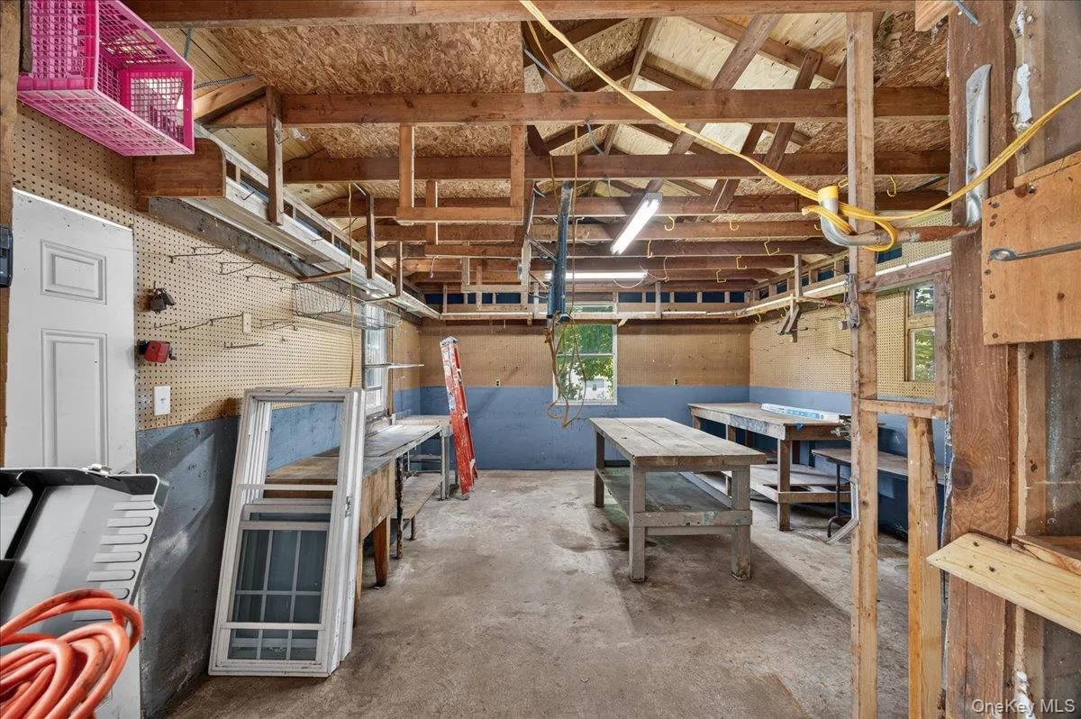 77 Irving Place, New Rochelle, NY, 4 Bedrooms Bedrooms, 7 Rooms Rooms,1 BathroomBathrooms,Residential,For Rent,Irving,0,1002149 77 Irving Place, New Rochelle, NY, 4 Bedrooms Bedrooms, 7 Rooms Rooms,1 BathroomBathrooms,Residential,For Rent,Irving,0,1002149
