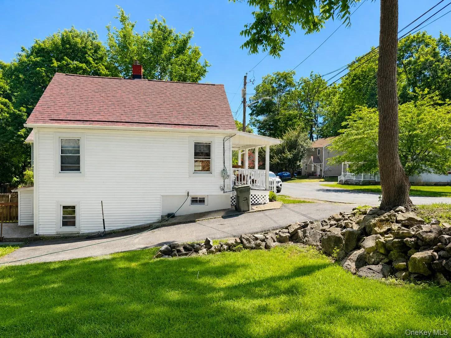 16 Poplar Street, Warwick (town), NY, 2 Bedrooms Bedrooms, 5 Rooms Rooms,1 BathroomBathrooms,Residential,For Rent,Poplar,0,1002150 16 Poplar Street, Warwick (town), NY, 2 Bedrooms Bedrooms, 5 Rooms Rooms,1 BathroomBathrooms,Residential,For Rent,Poplar,0,1002150