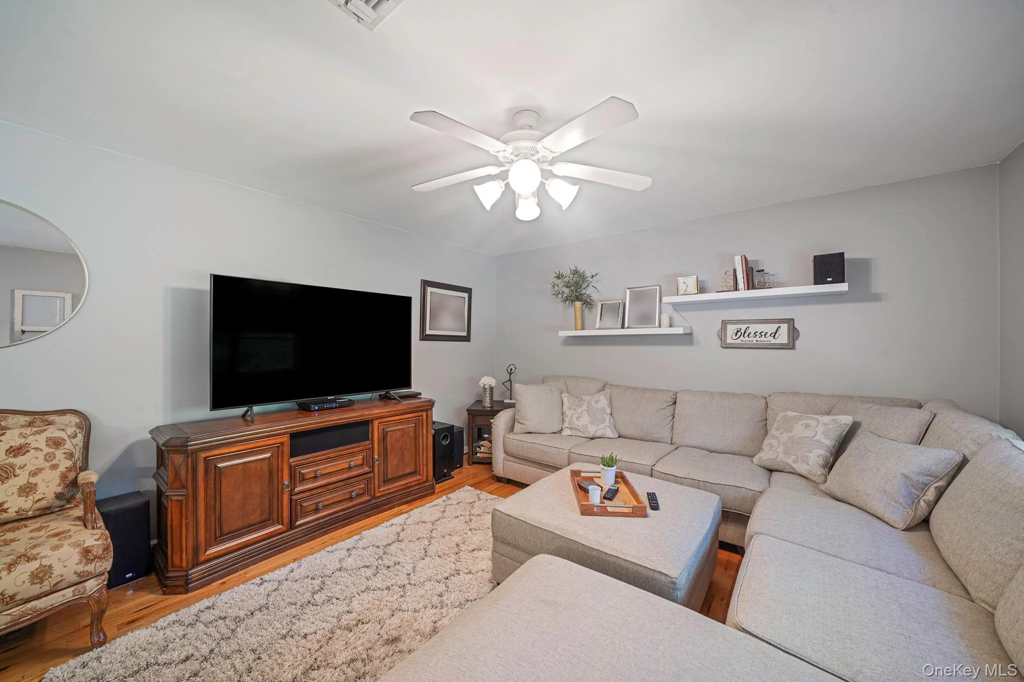 283 Route 25A, Brookhaven, NY, 4 Bedrooms Bedrooms, 8 Rooms Rooms,2 BathroomsBathrooms,Residential,For Rent,Route 25A,0,1002153 283 Route 25A, Brookhaven, NY, 4 Bedrooms Bedrooms, 8 Rooms Rooms,2 BathroomsBathrooms,Residential,For Rent,Route 25A,0,1002153
