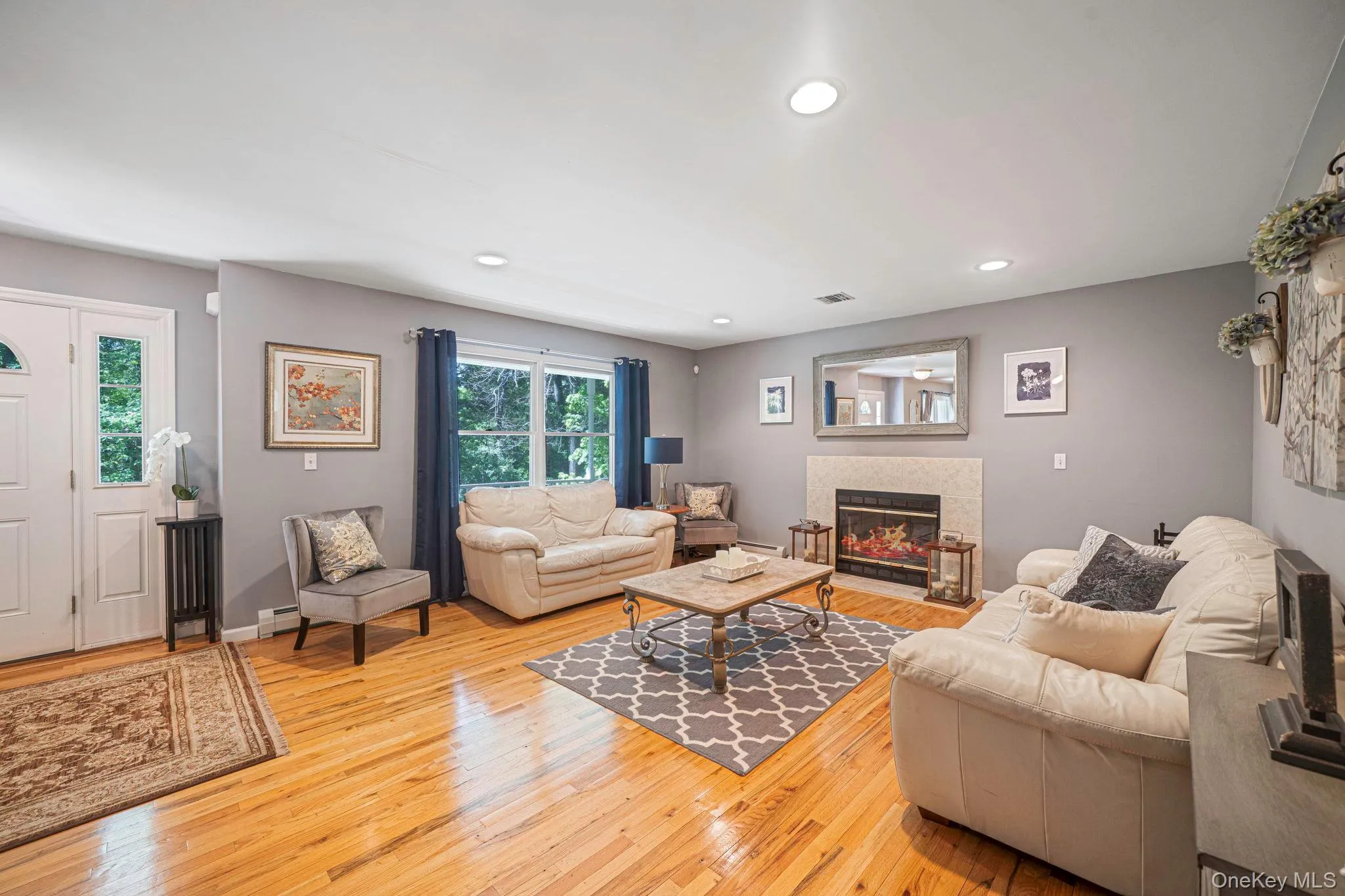 283 Route 25A, Brookhaven, NY, 4 Bedrooms Bedrooms, 8 Rooms Rooms,2 BathroomsBathrooms,Residential,For Rent,Route 25A,0,1002153 283 Route 25A, Brookhaven, NY, 4 Bedrooms Bedrooms, 8 Rooms Rooms,2 BathroomsBathrooms,Residential,For Rent,Route 25A,0,1002153