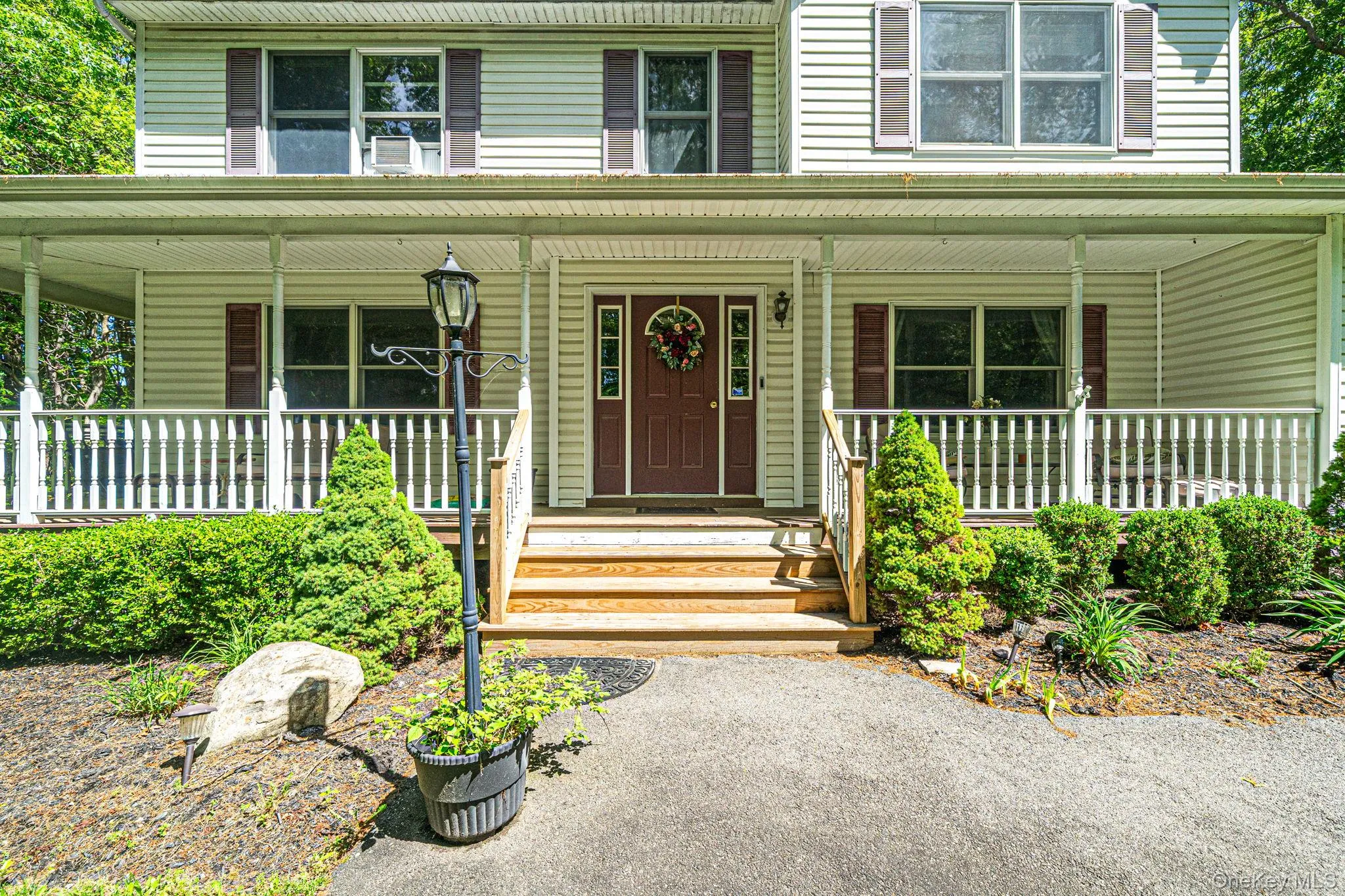 283 Route 25A, Brookhaven, NY, 4 Bedrooms Bedrooms, 8 Rooms Rooms,2 BathroomsBathrooms,Residential,For Rent,Route 25A,0,1002153 283 Route 25A, Brookhaven, NY, 4 Bedrooms Bedrooms, 8 Rooms Rooms,2 BathroomsBathrooms,Residential,For Rent,Route 25A,0,1002153