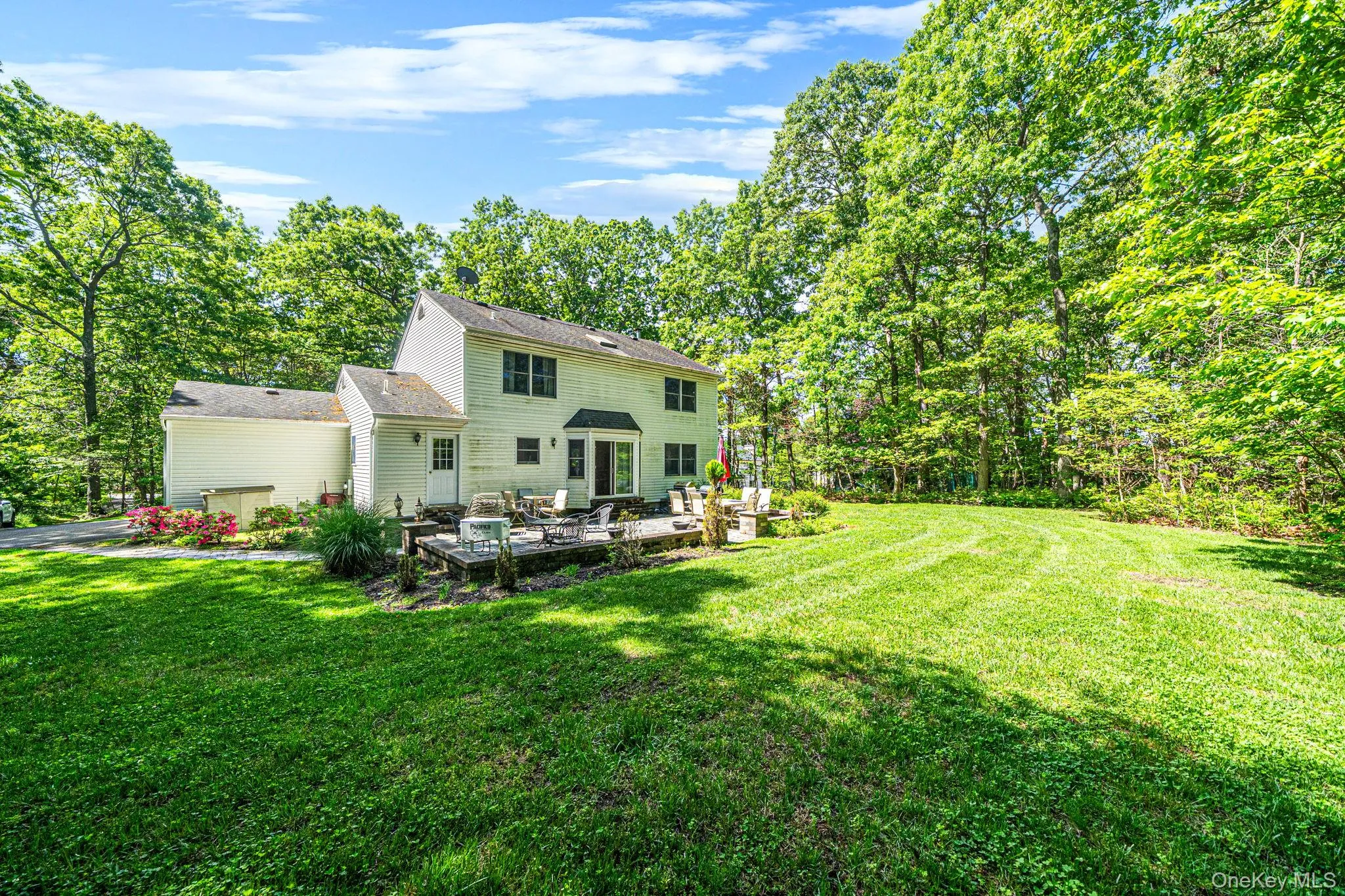 283 Route 25A, Brookhaven, NY, 4 Bedrooms Bedrooms, 8 Rooms Rooms,2 BathroomsBathrooms,Residential,For Rent,Route 25A,0,1002153 283 Route 25A, Brookhaven, NY, 4 Bedrooms Bedrooms, 8 Rooms Rooms,2 BathroomsBathrooms,Residential,For Rent,Route 25A,0,1002153