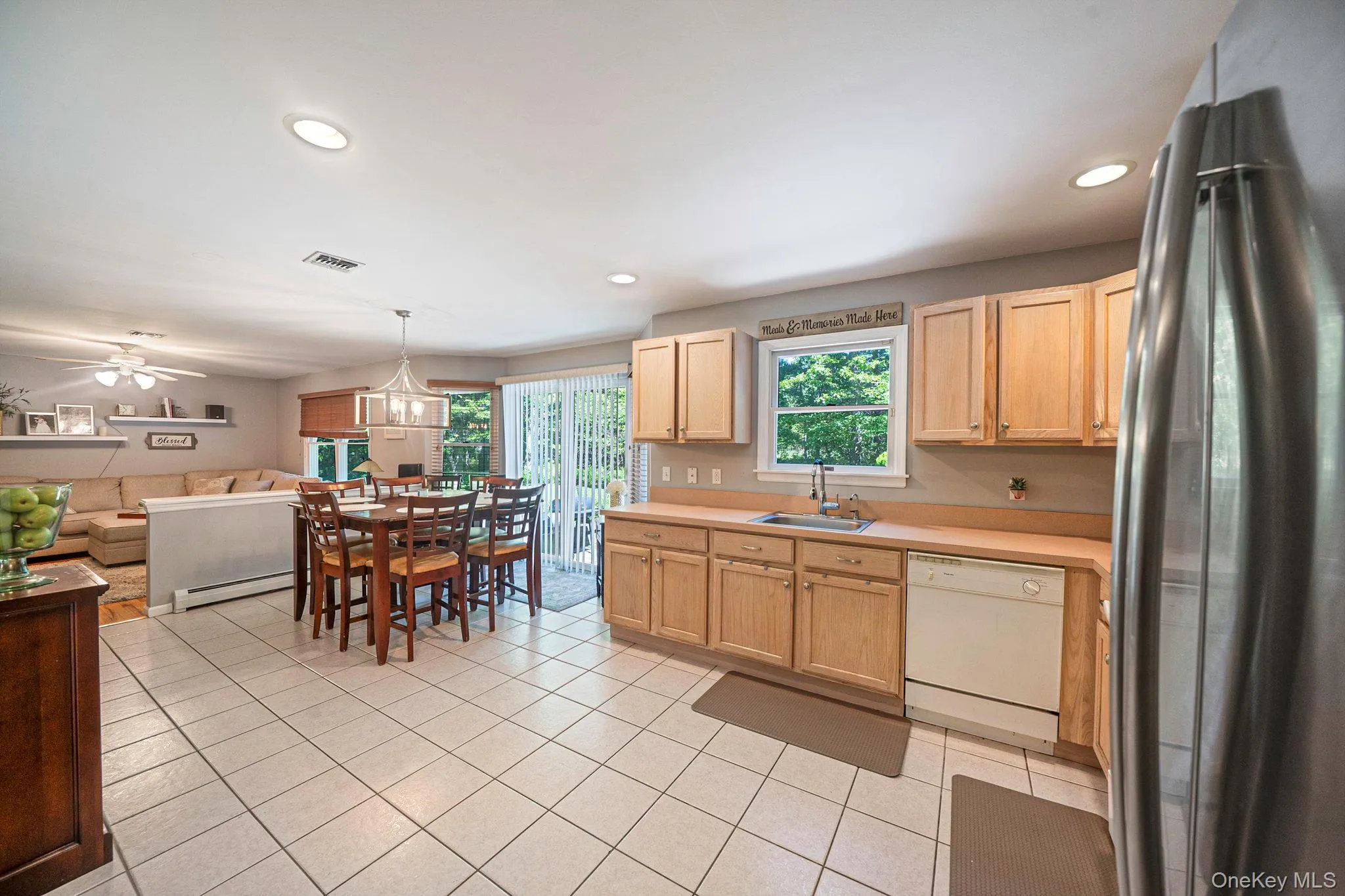 283 Route 25A, Brookhaven, NY, 4 Bedrooms Bedrooms, 8 Rooms Rooms,2 BathroomsBathrooms,Residential,For Rent,Route 25A,0,1002153 283 Route 25A, Brookhaven, NY, 4 Bedrooms Bedrooms, 8 Rooms Rooms,2 BathroomsBathrooms,Residential,For Rent,Route 25A,0,1002153