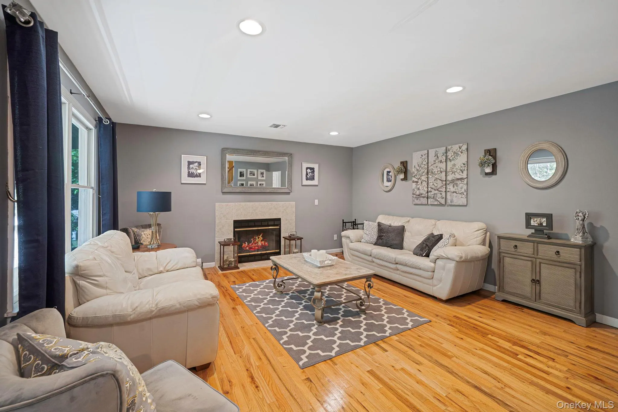283 Route 25A, Brookhaven, NY, 4 Bedrooms Bedrooms, 8 Rooms Rooms,2 BathroomsBathrooms,Residential,For Rent,Route 25A,0,1002153 283 Route 25A, Brookhaven, NY, 4 Bedrooms Bedrooms, 8 Rooms Rooms,2 BathroomsBathrooms,Residential,For Rent,Route 25A,0,1002153